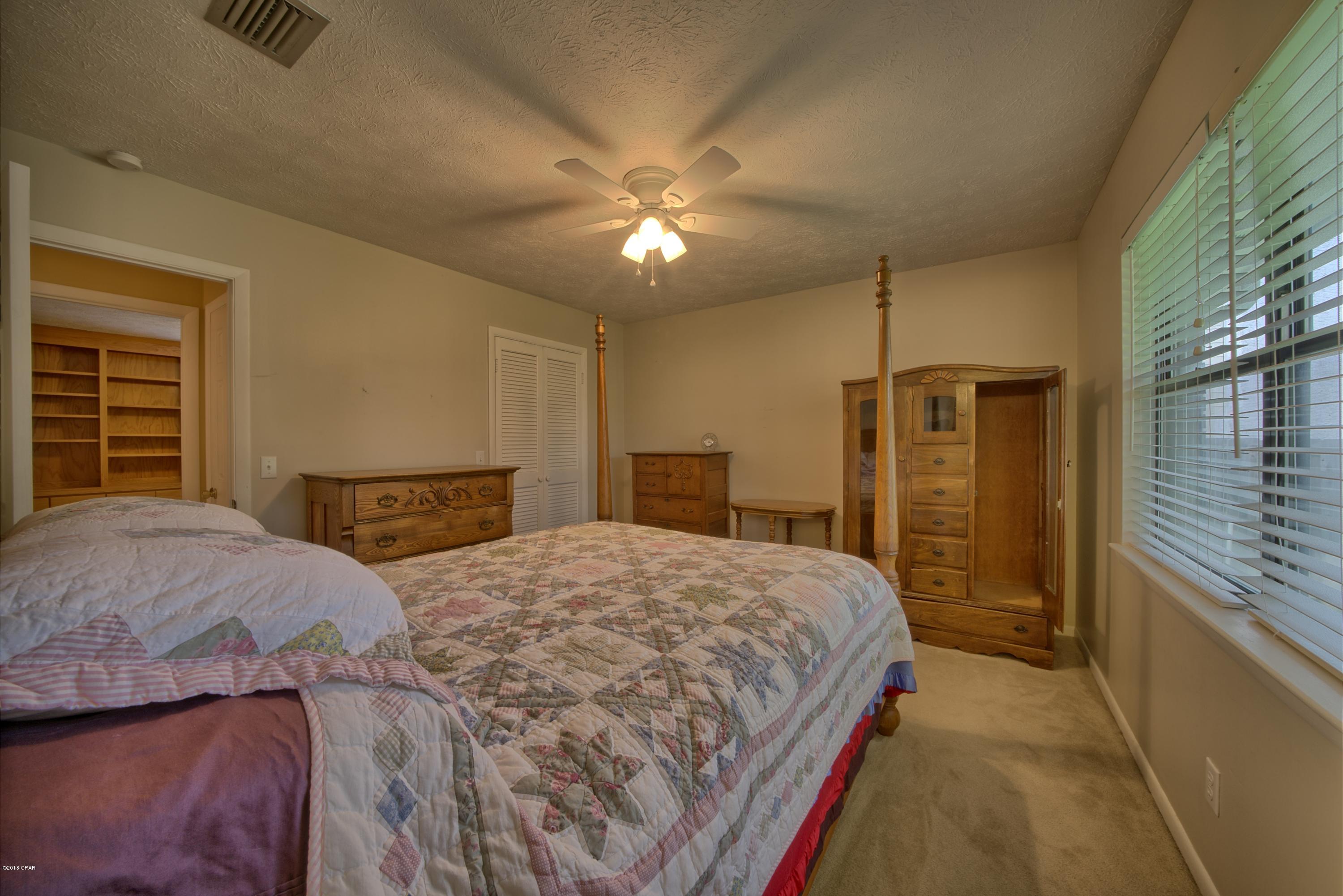 Kings Point 1st Add - Residential