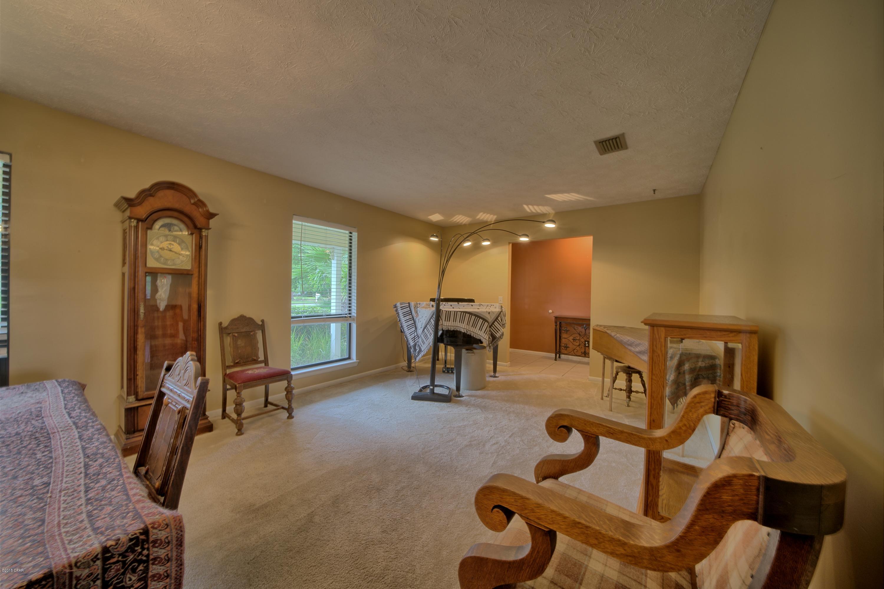 Kings Point 1st Add - Residential