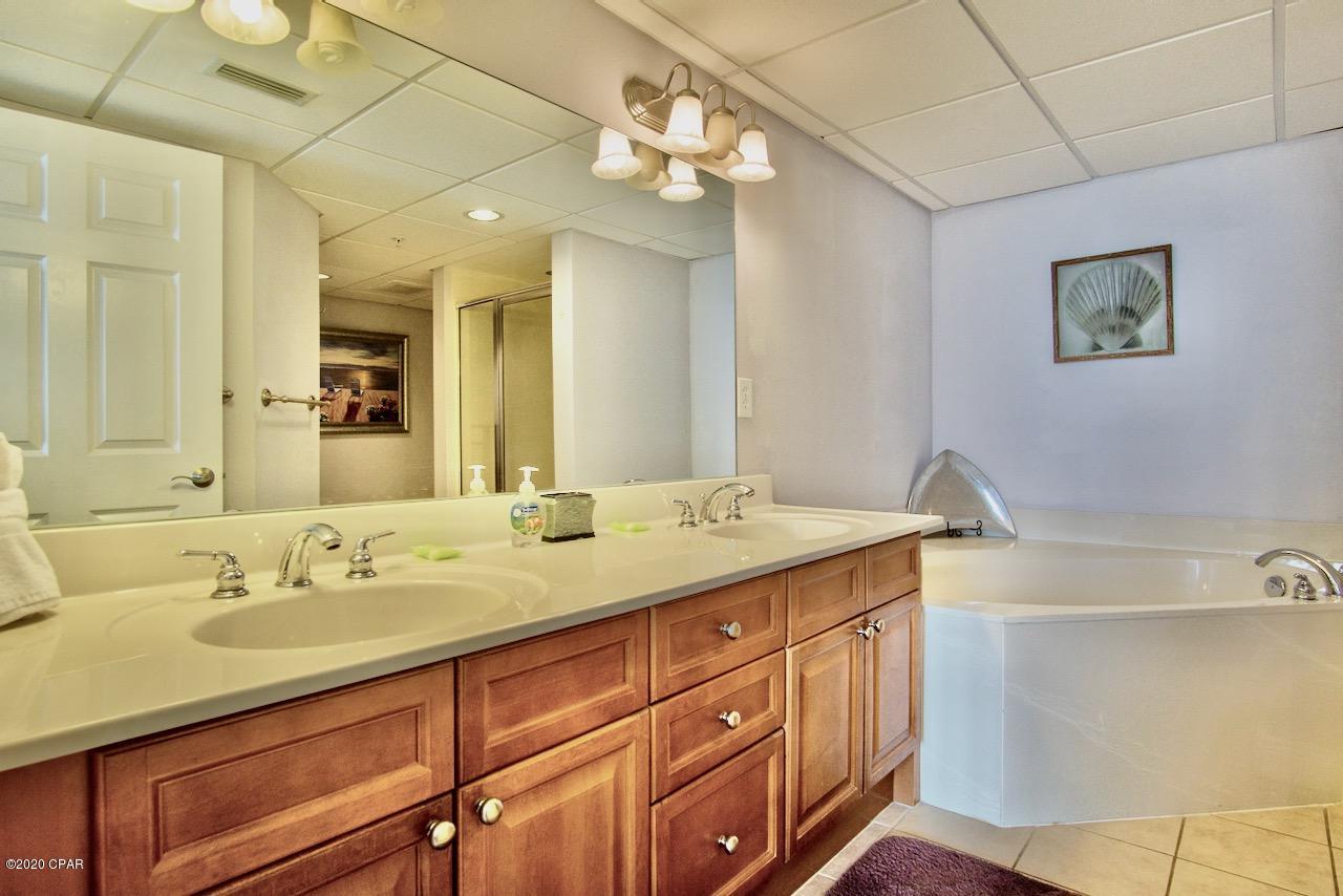 Emerald Beach Resort - Residential