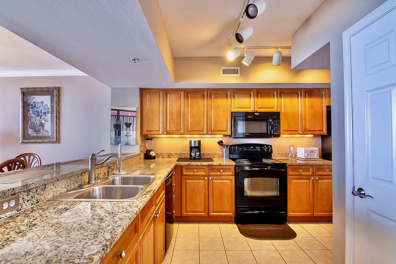 Emerald Beach Resort - Residential