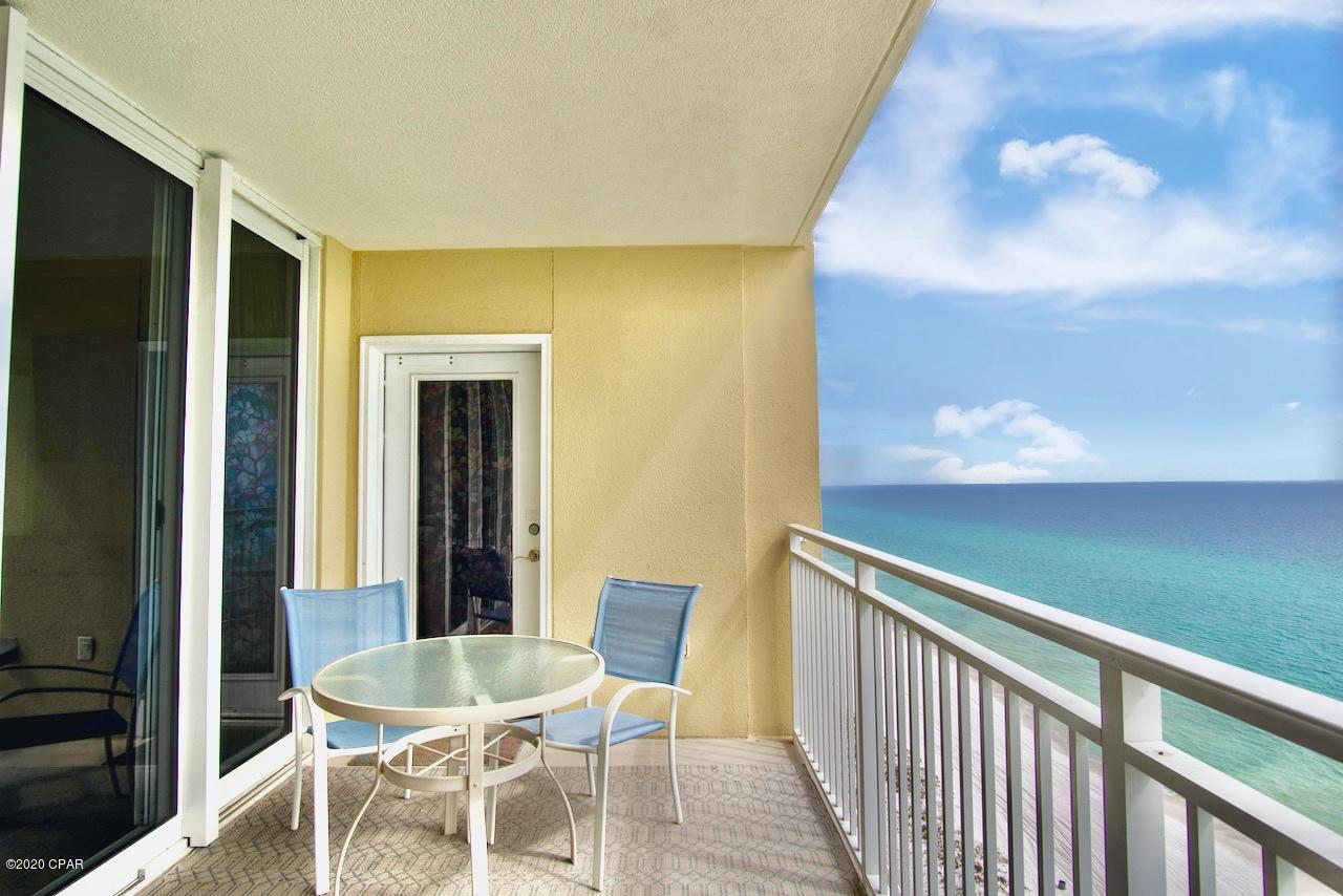 Emerald Beach Resort - Residential