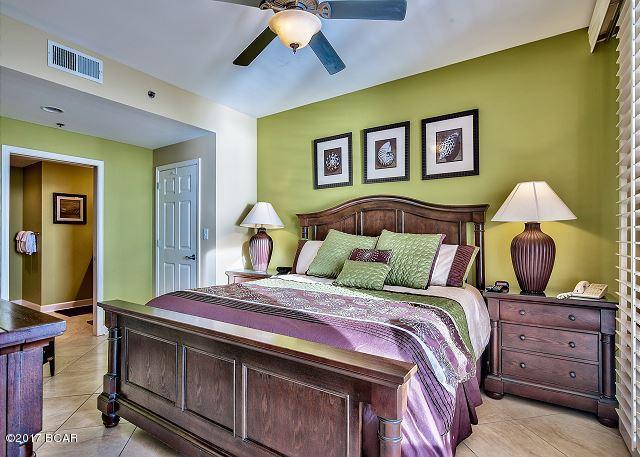 Splash Condo - Residential