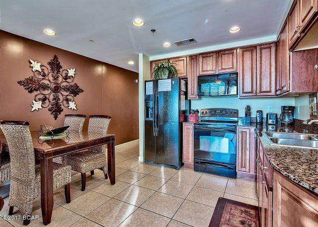 Splash Condo - Residential