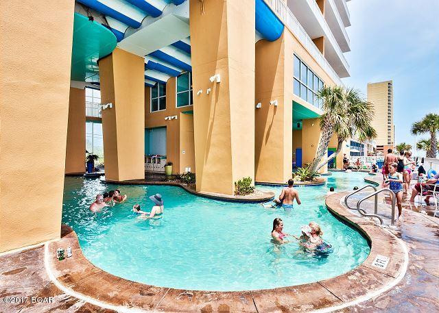 Splash Condo - Residential