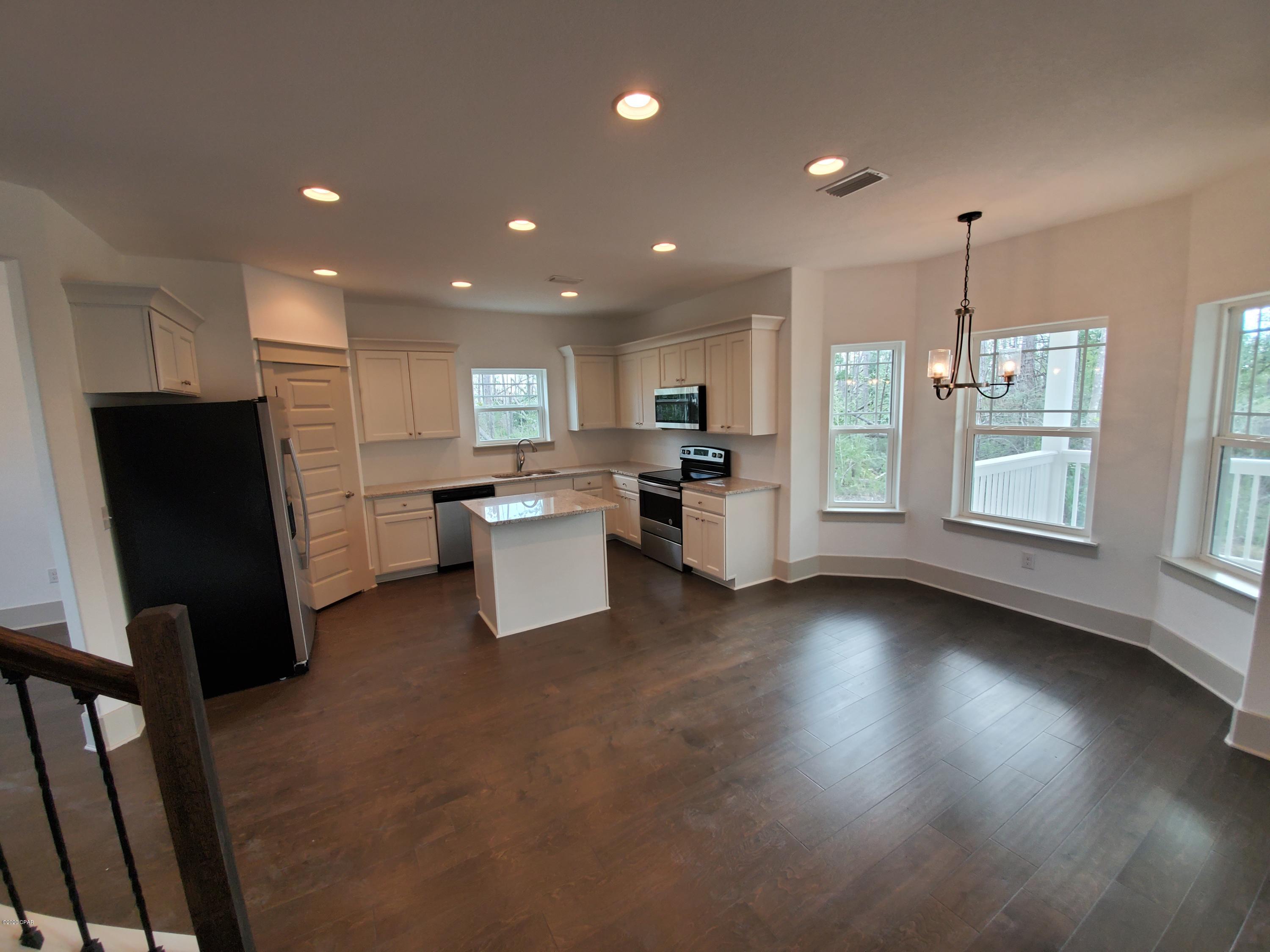 Laird Point Ph I - Residential