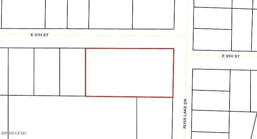 CURRENTLY UNDER CONTRACT, SELLER ACCEPTING BACKUP OFFERS'  Large building lot. Verbally told that property is zoned for multifamily.  Please verify with City of Springfield.  Could be used for single family and possibly split into 3 lots.