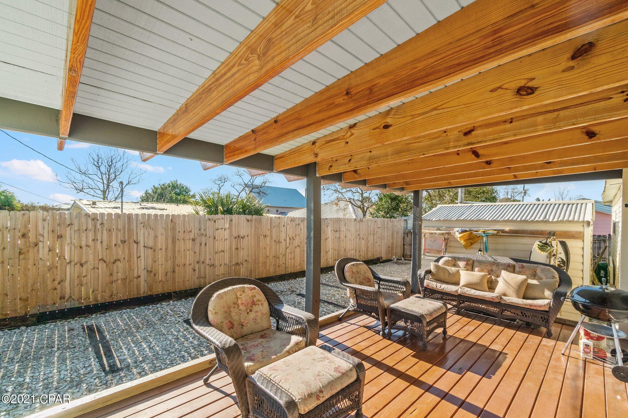 Laguna Beach Estates 5th Add - Residential