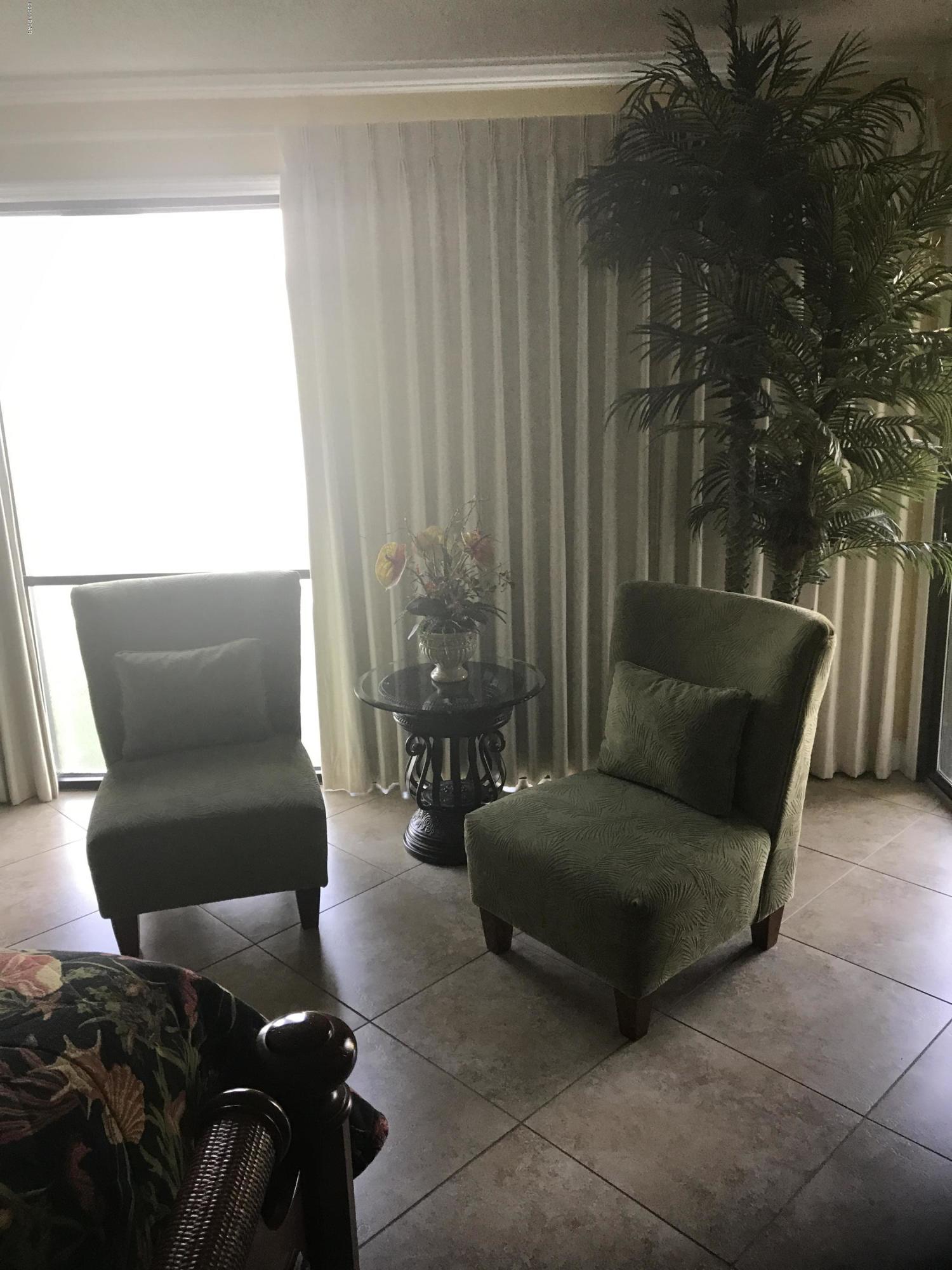 Edgewater Golf Villas 5 B - Residential