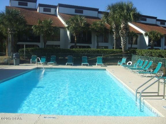 Edgewater Golf Villas 5 B - Residential