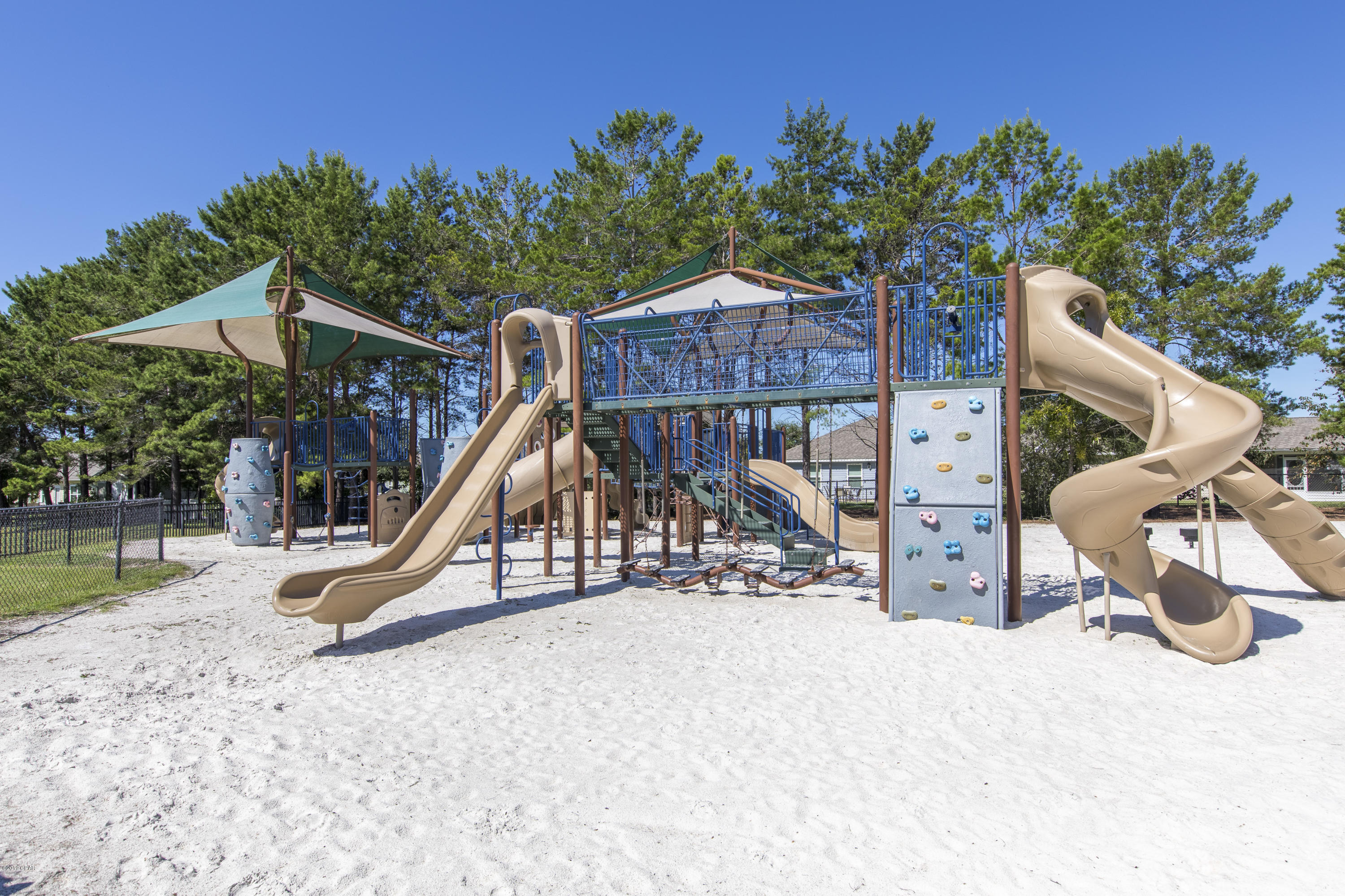 Hammock Bay - Residential