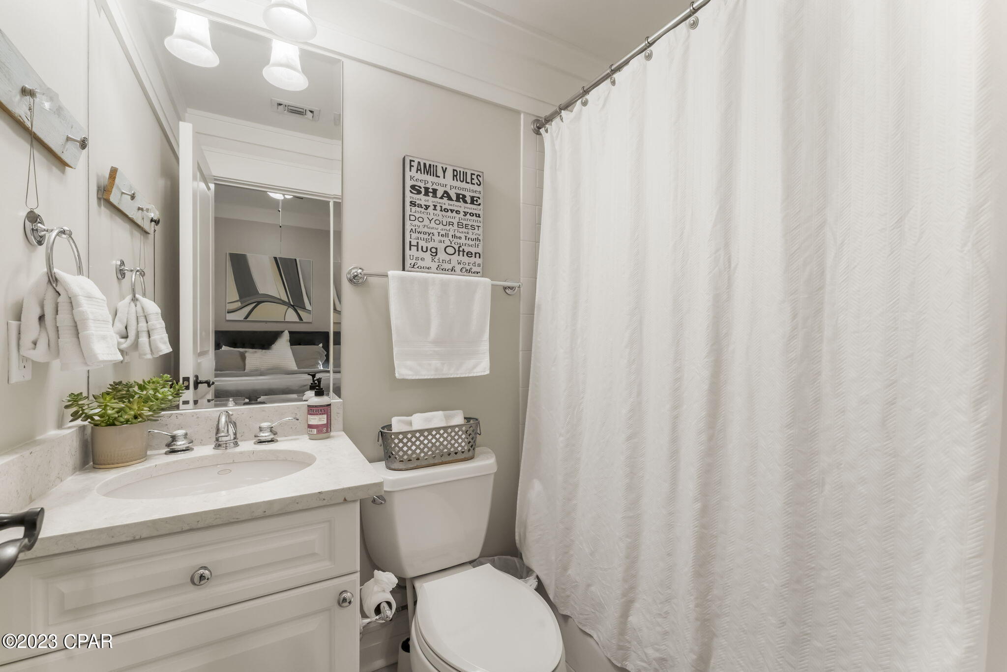 Lakeside Lodge At Prospect Pt - Residential