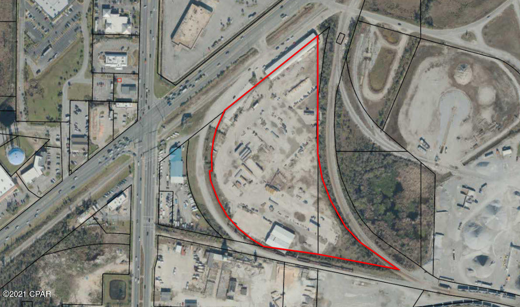 St Andrews Bay Rr Land - Land