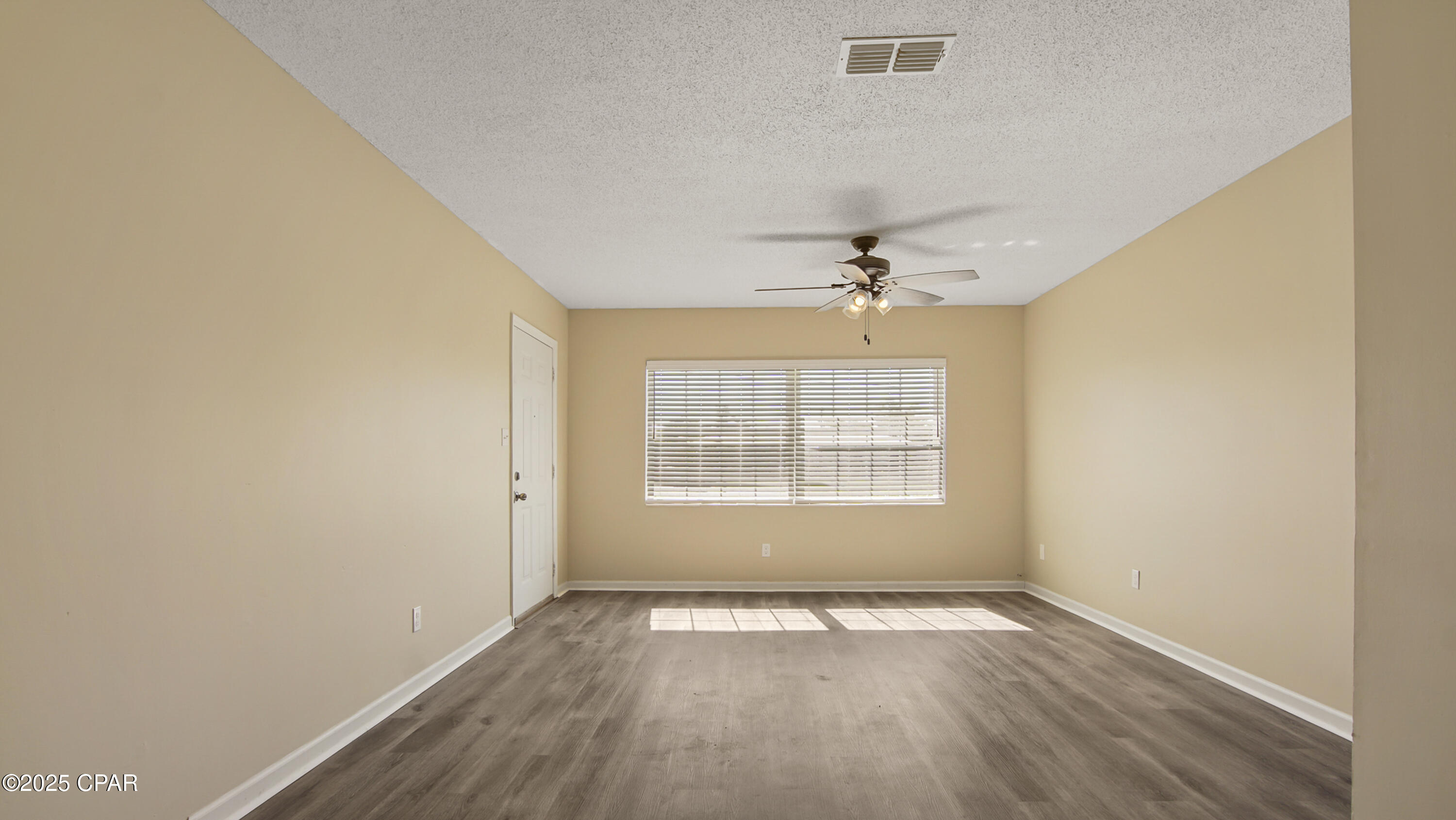 Lannie Rowe Lake Ests - Residential