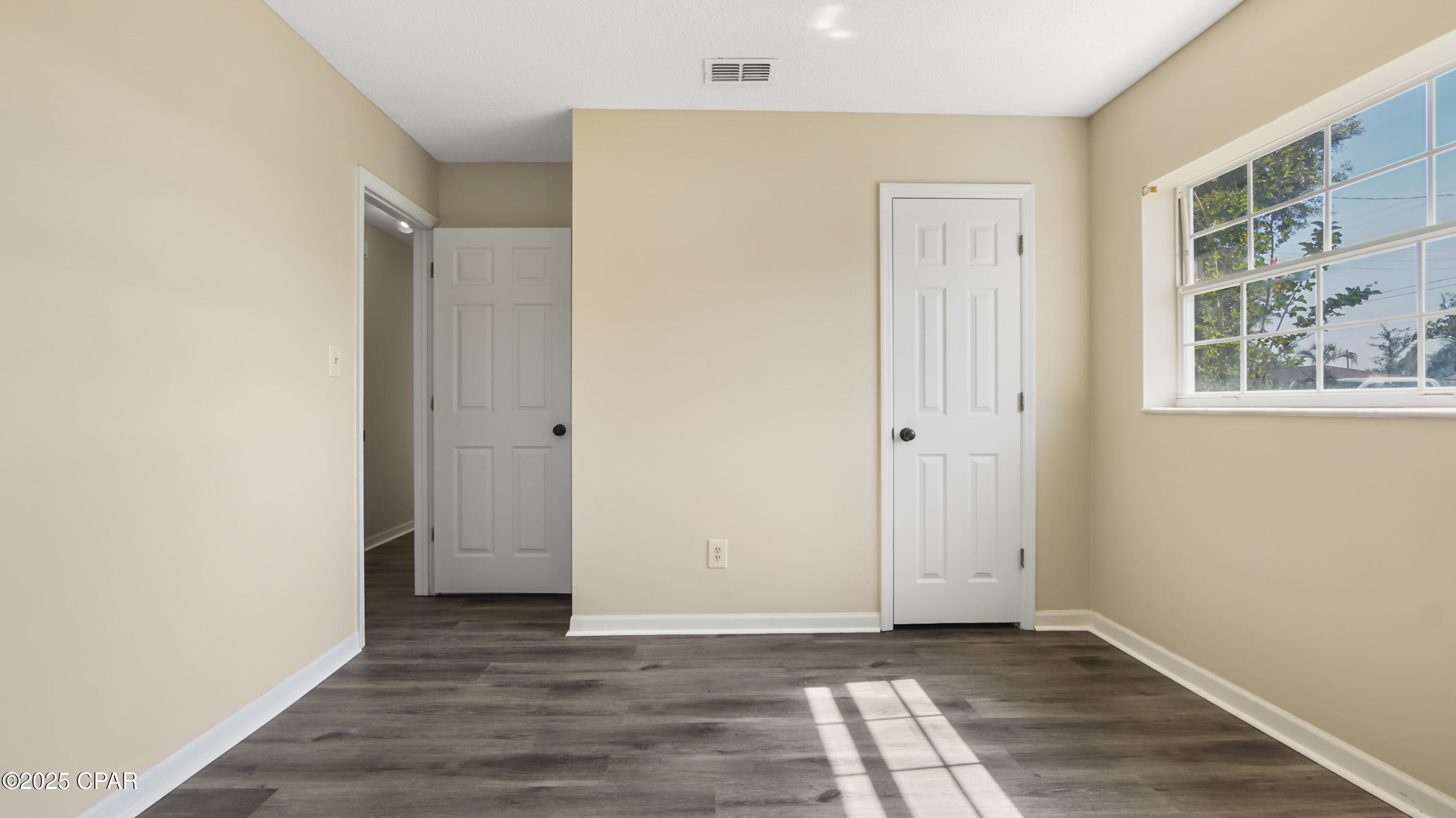 Lannie Rowe Lake Ests - Residential