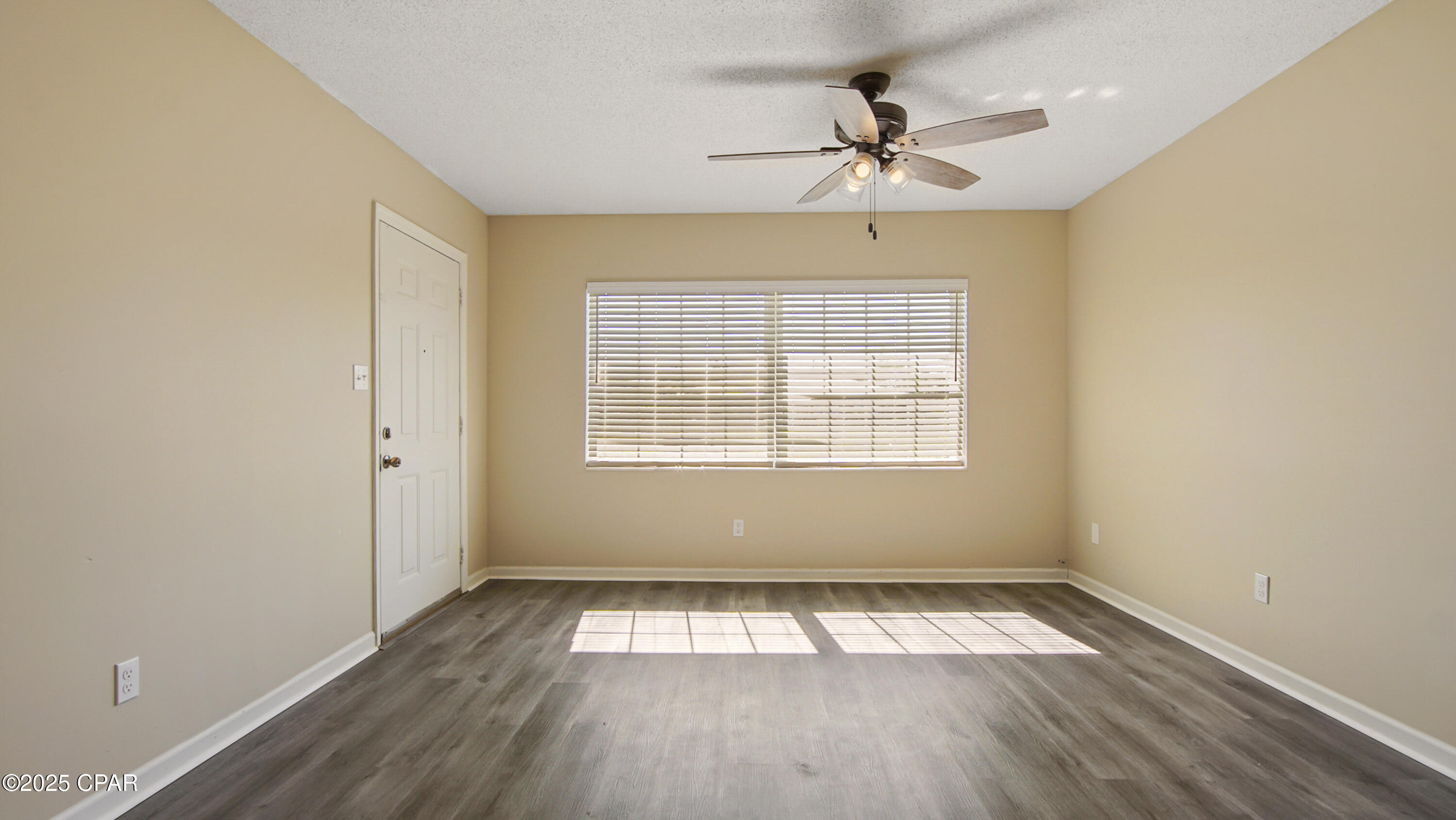 Lannie Rowe Lake Ests - Residential