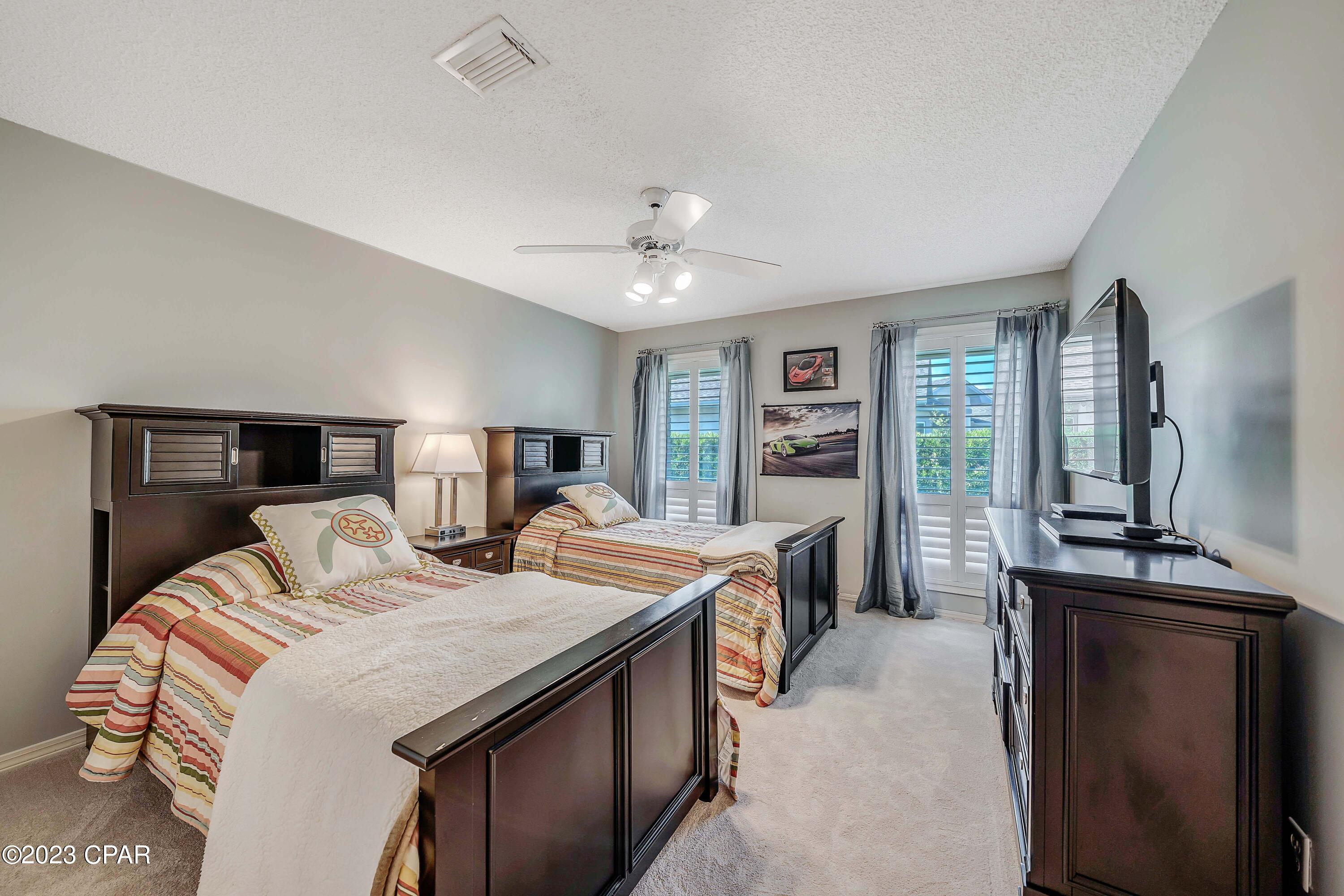 Colony Club - Residential