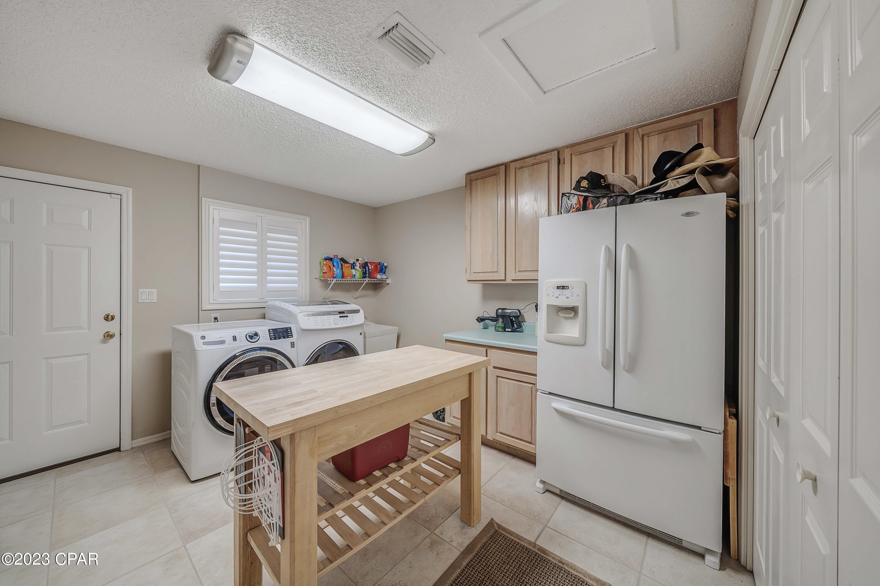 Colony Club - Residential