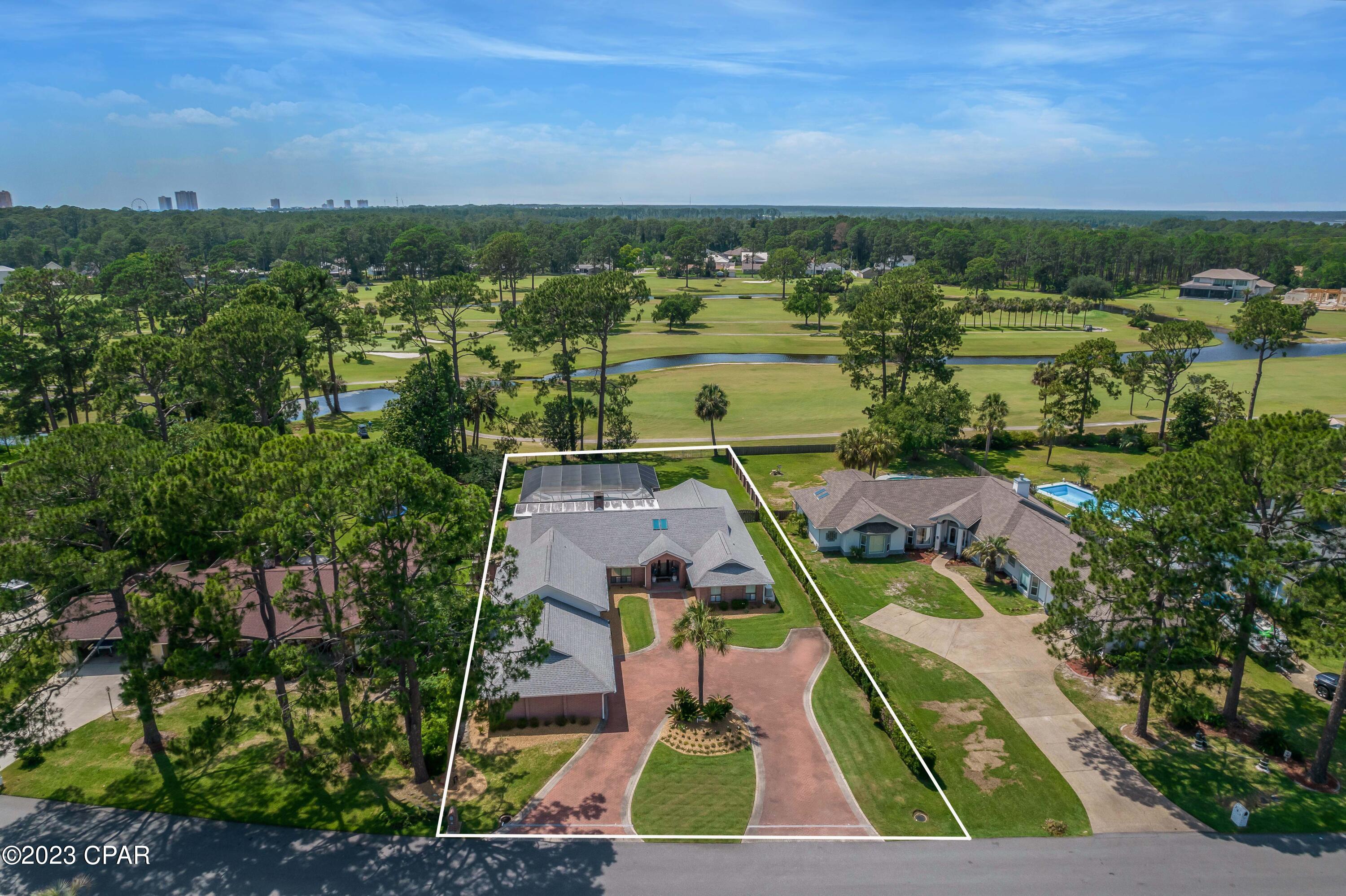 Colony Club - Residential