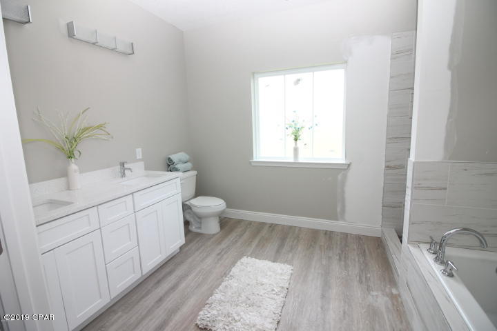 Pine Trace - Residential