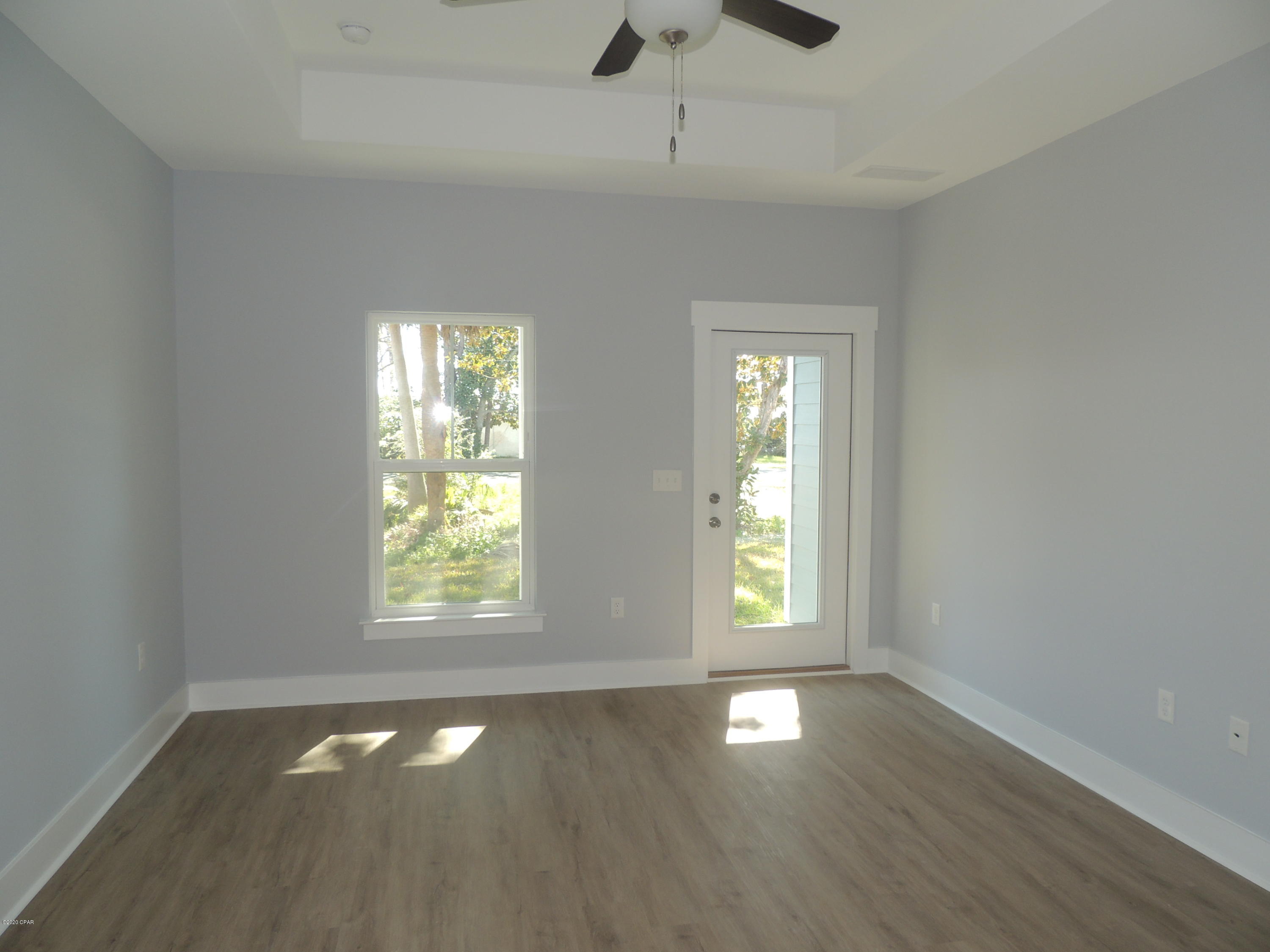 Grand Lagoon Banks - Residential