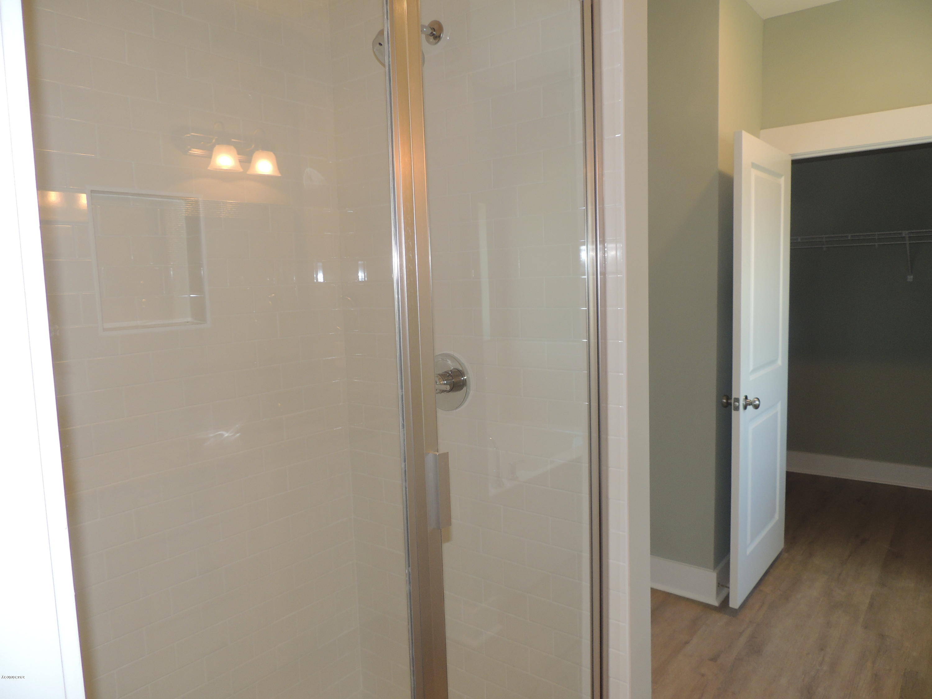 Grand Lagoon Banks - Residential