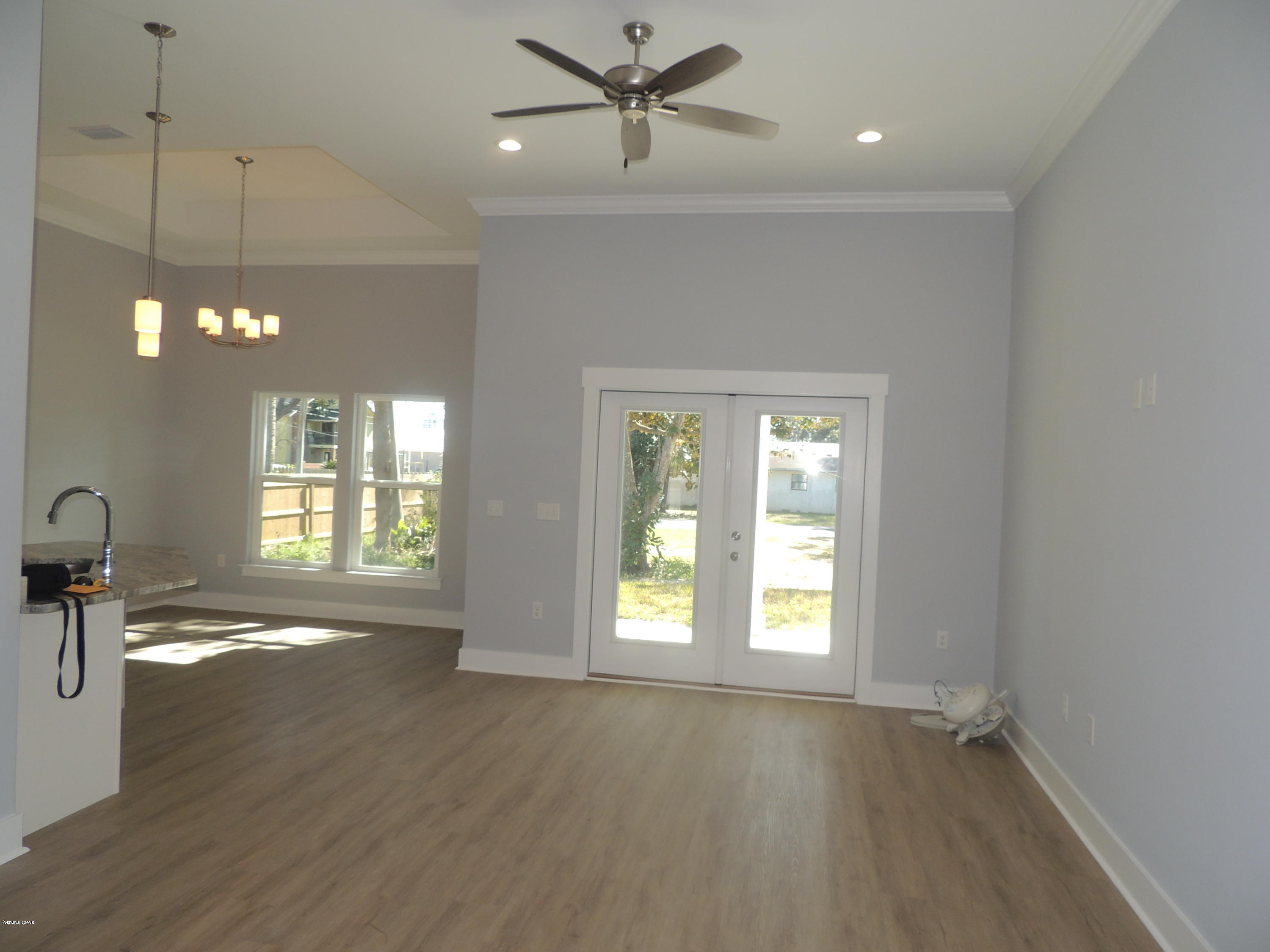 Grand Lagoon Banks - Residential