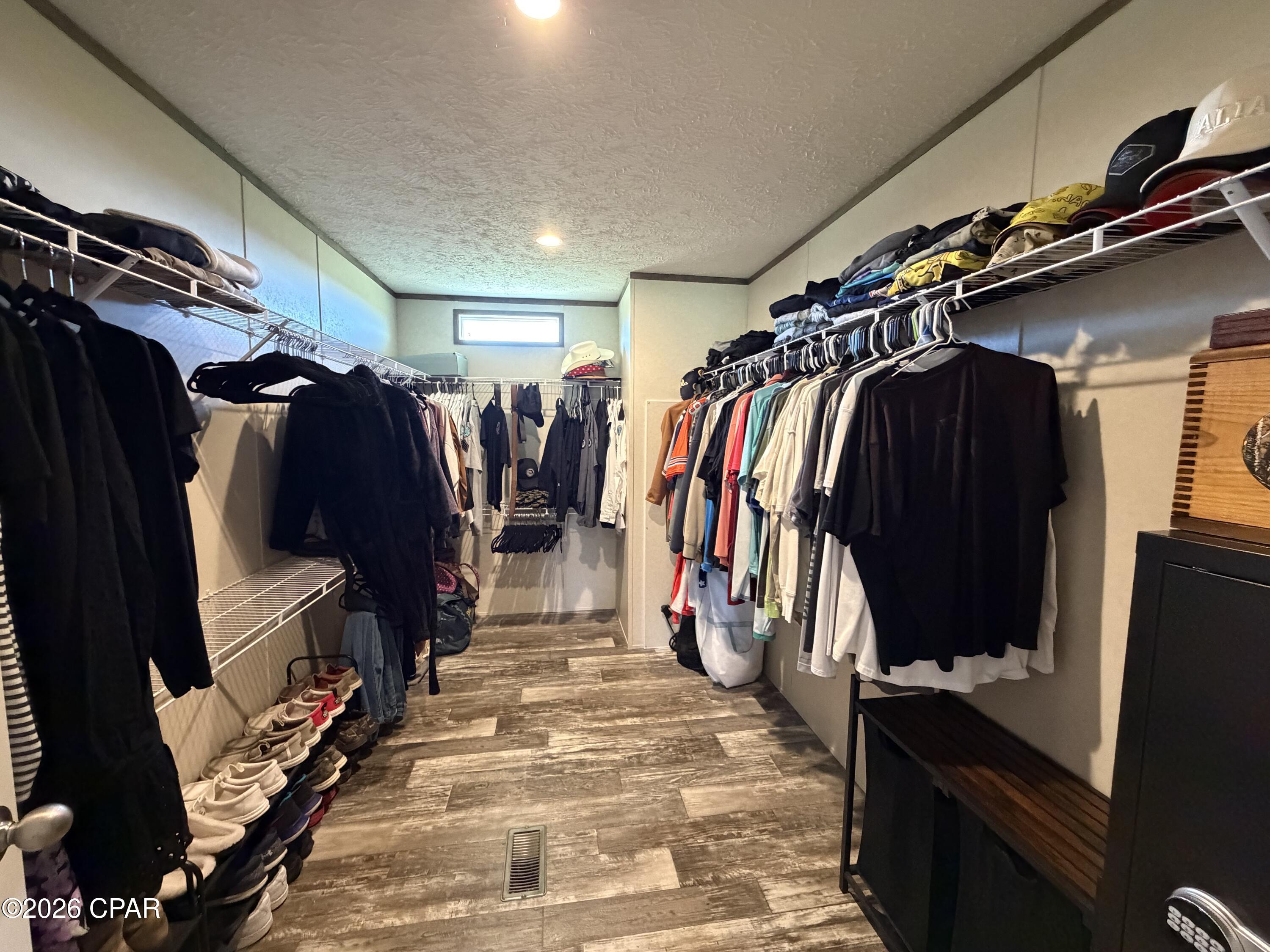 Grand Ridge - Residential