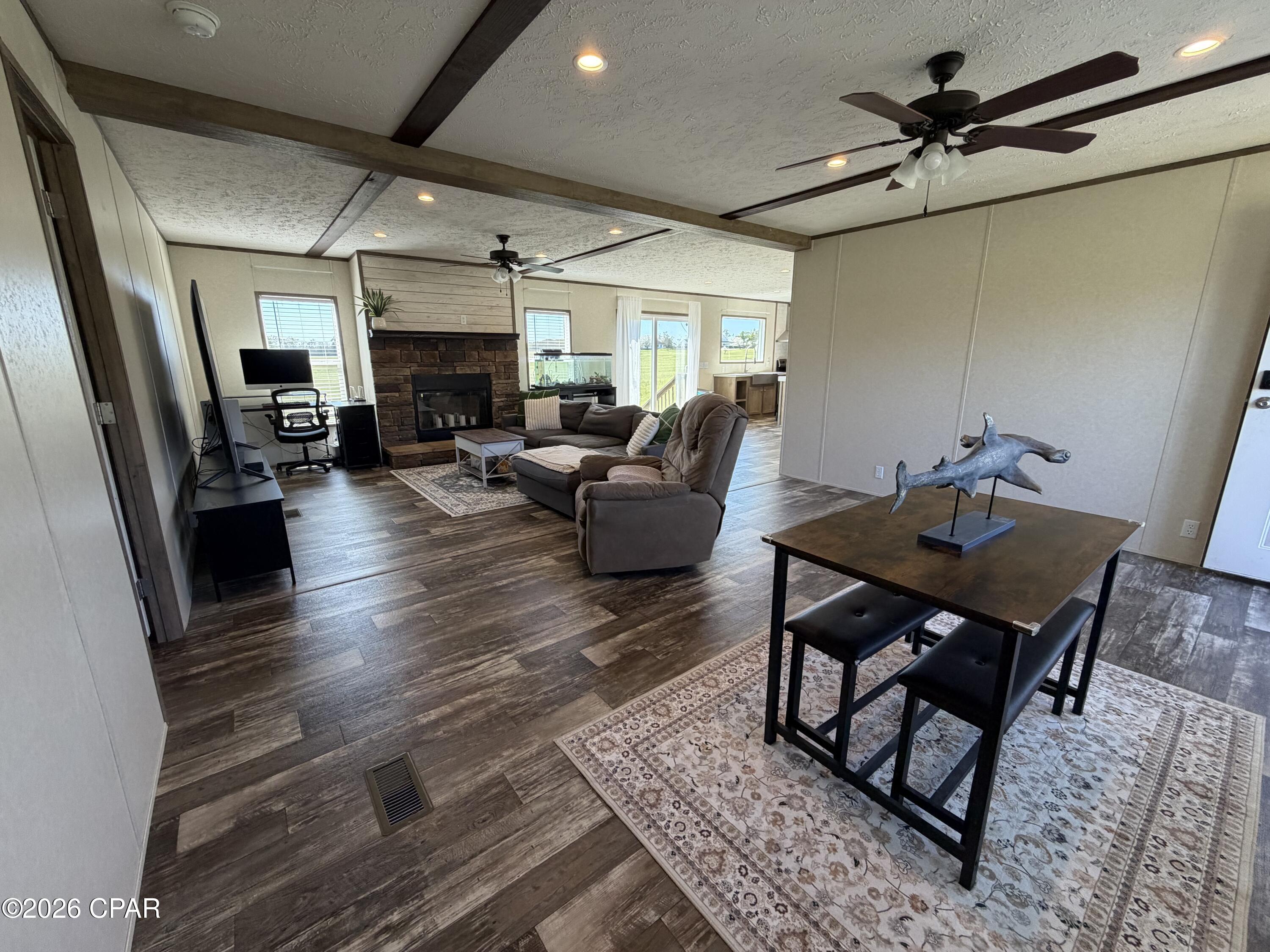 Grand Ridge - Residential