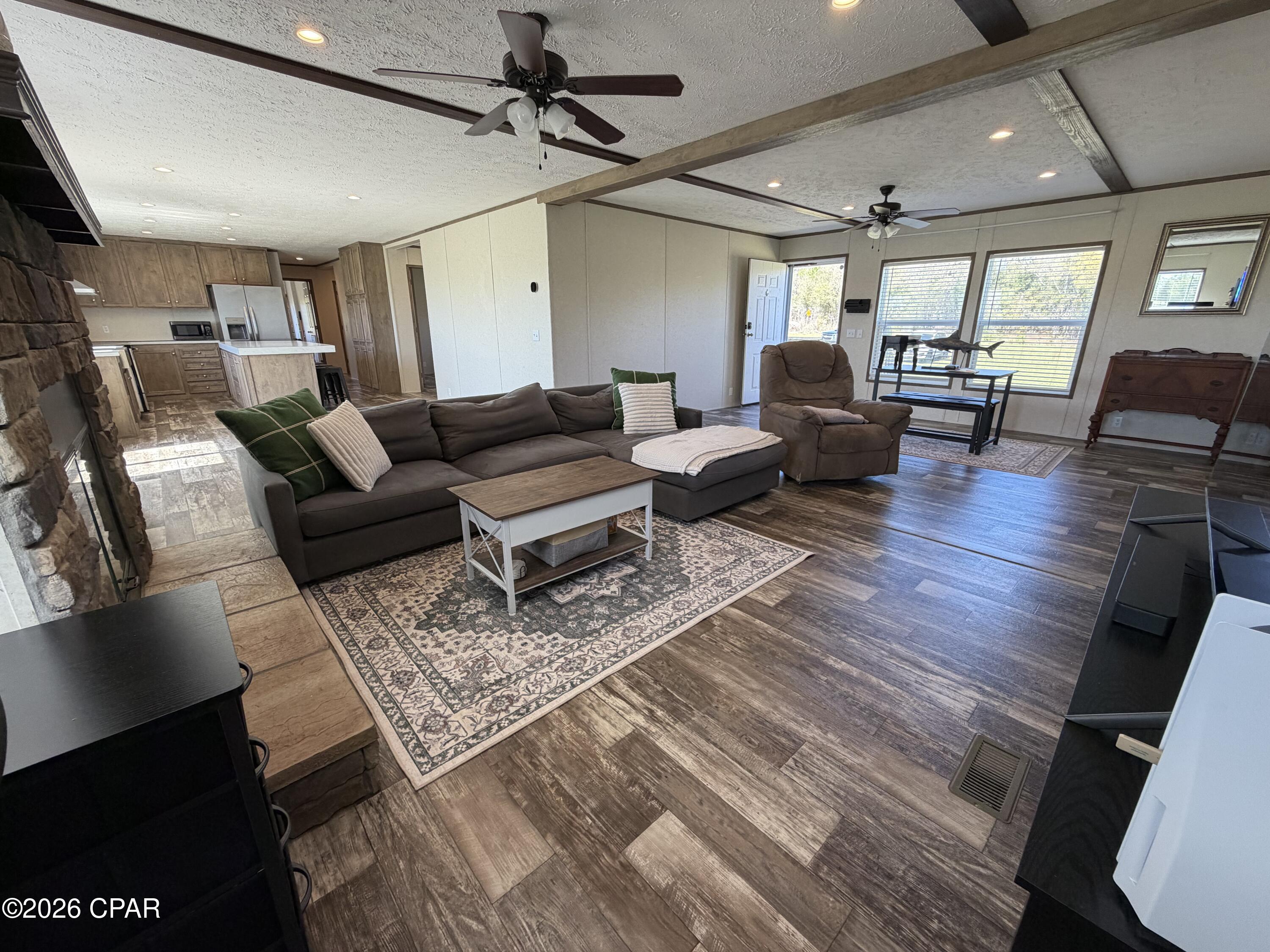 Grand Ridge - Residential