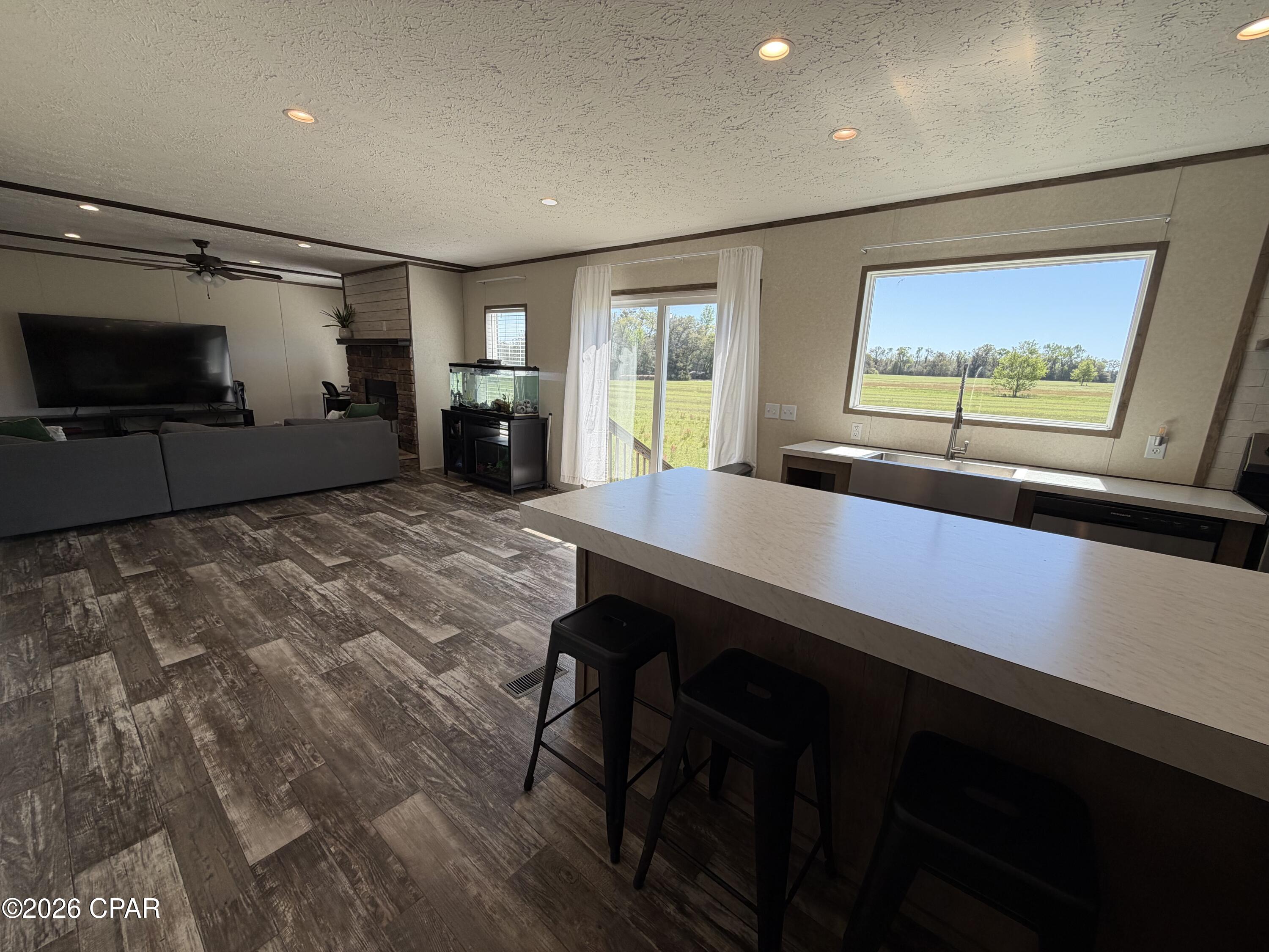 Grand Ridge - Residential