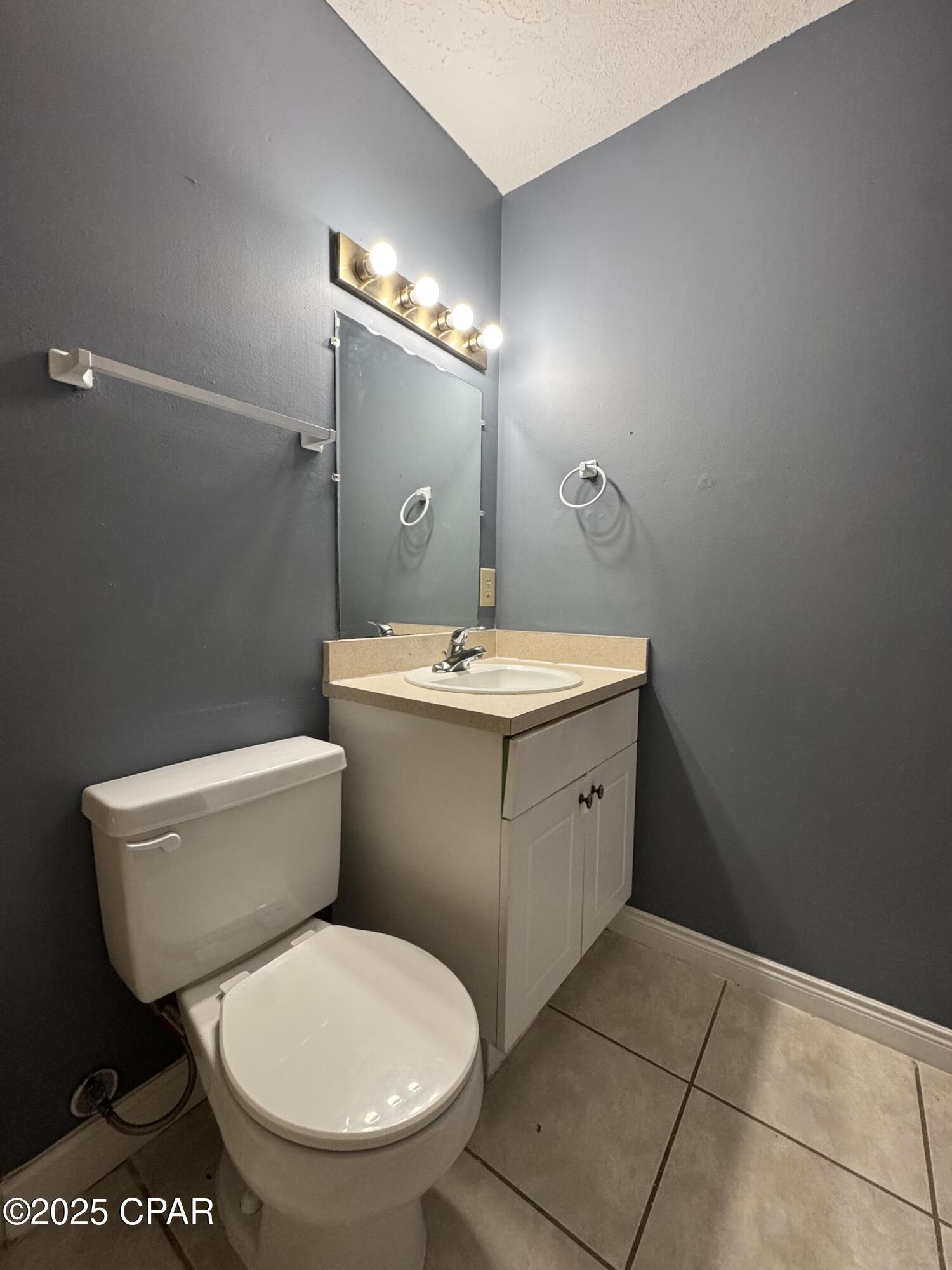 Belaire Estates U-2 - Residential Lease