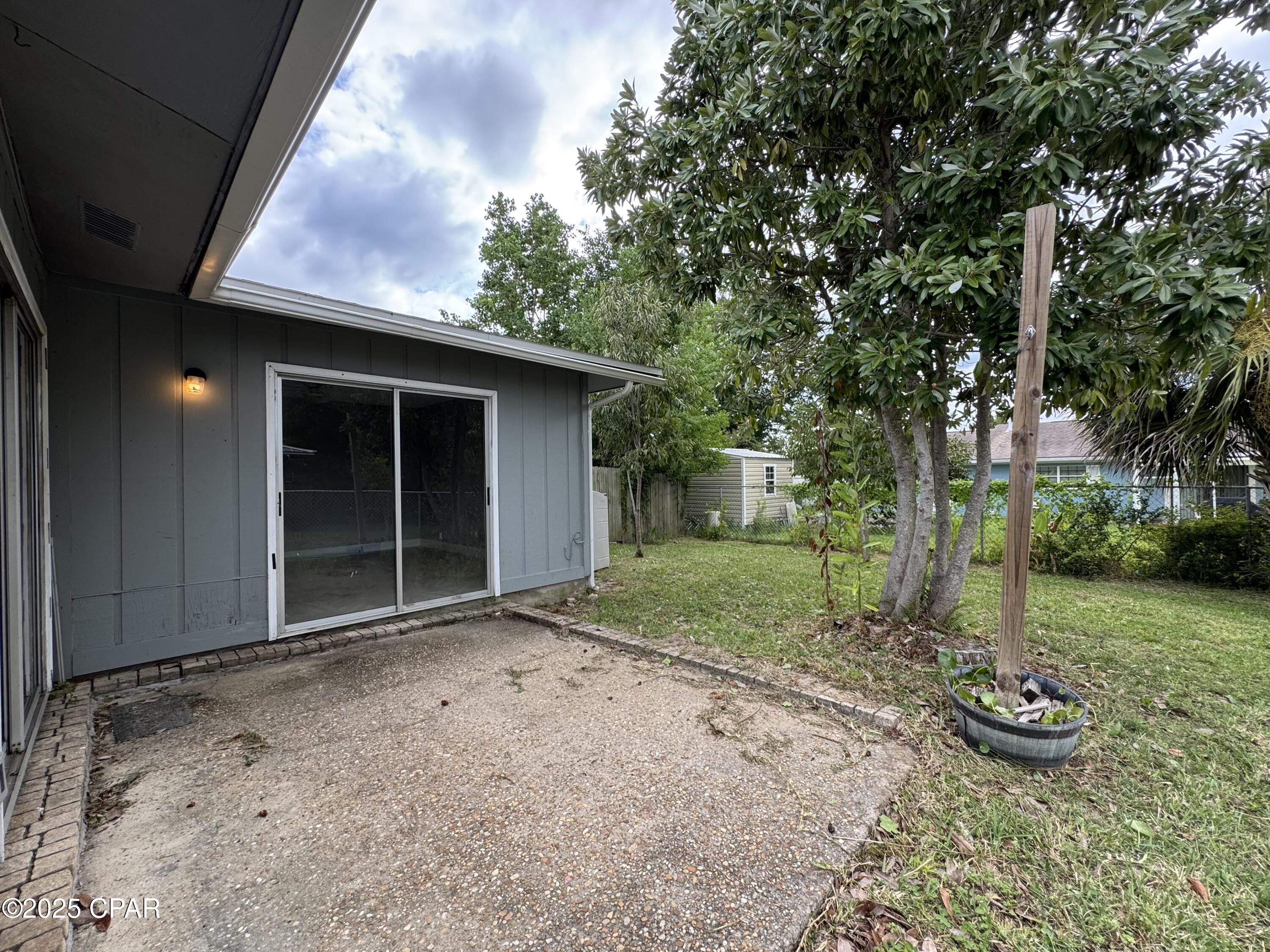 Belaire Estates U-2 - Residential Lease