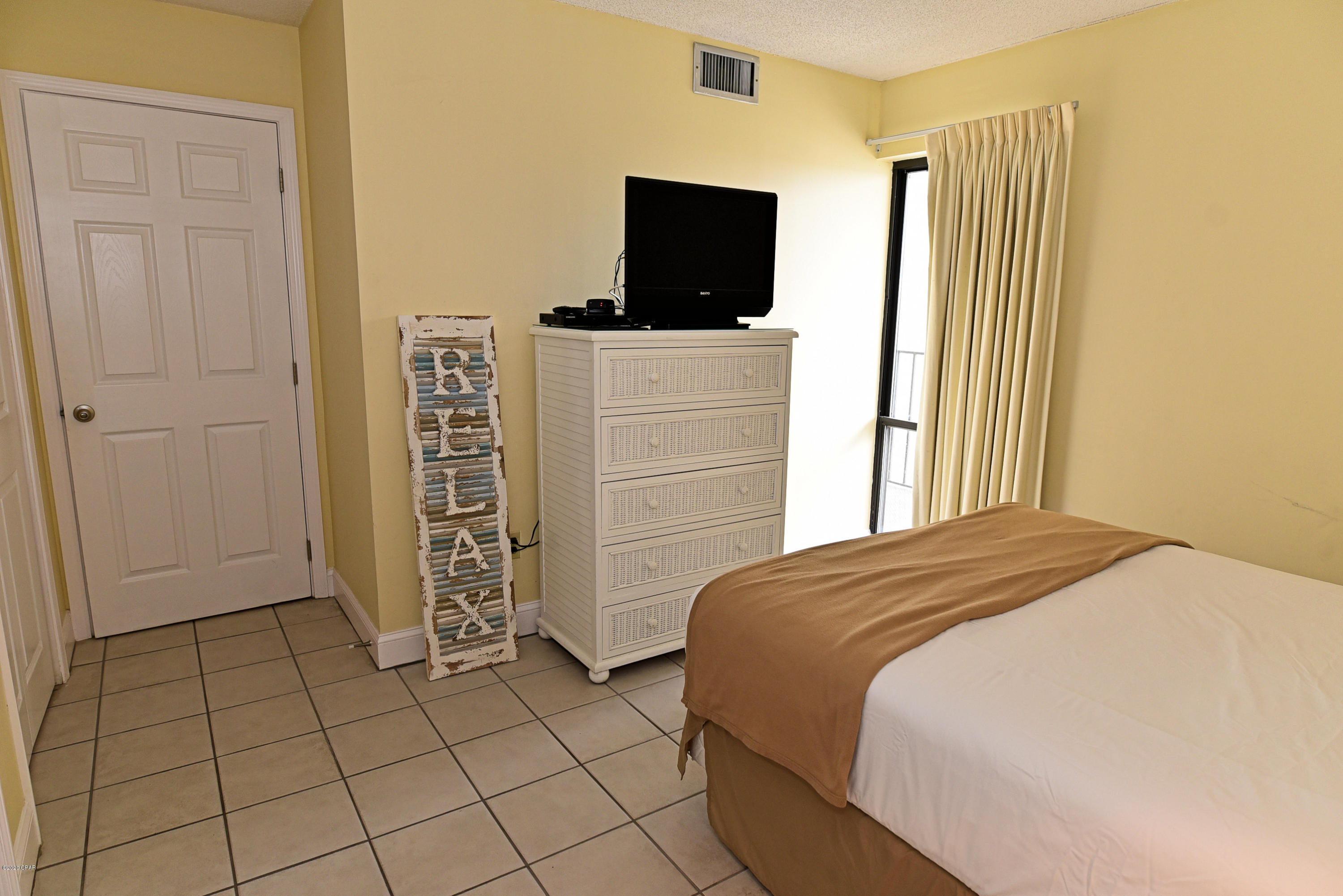 Edgewater Tower II - Residential