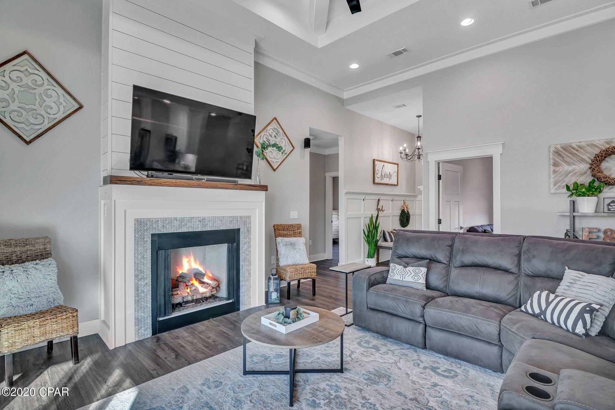 Lake Pointe - Residential