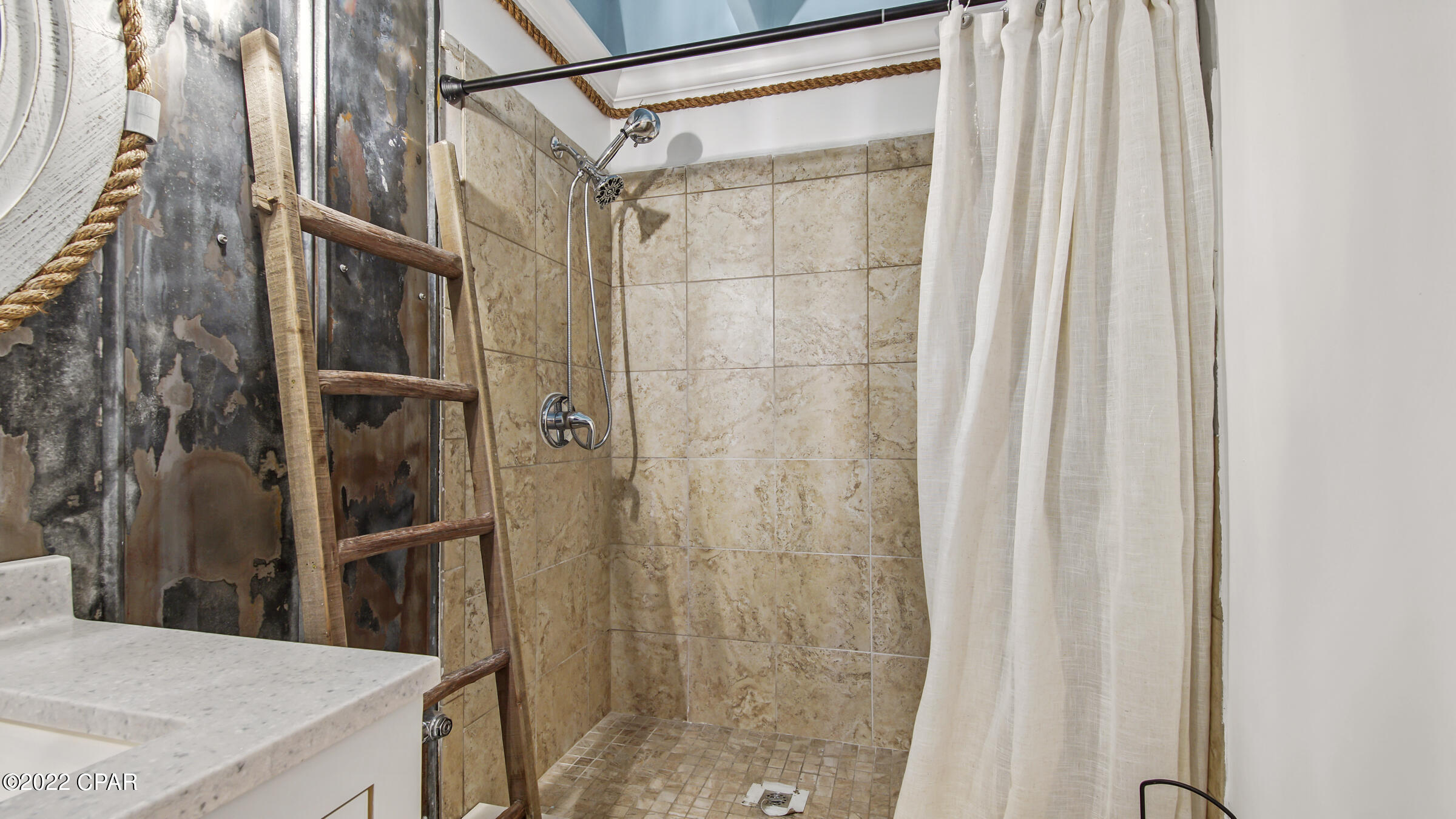 Fontainebleau Terrace - Residential