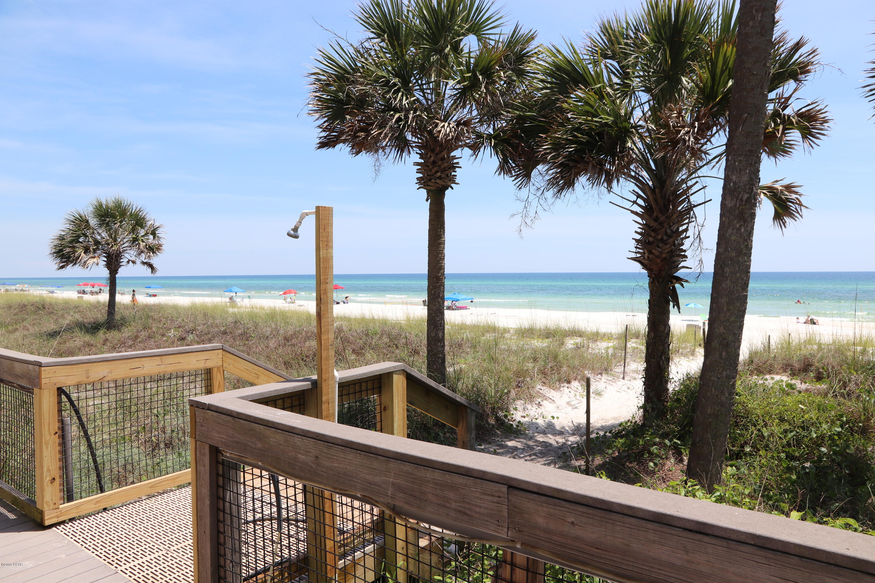 Shores Townhouses - Residential