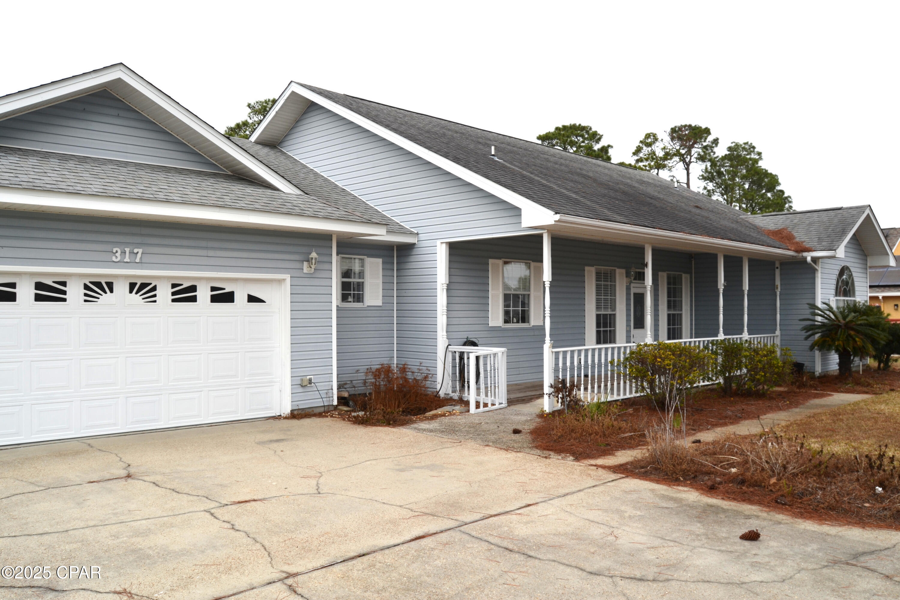 Colony Club - Residential