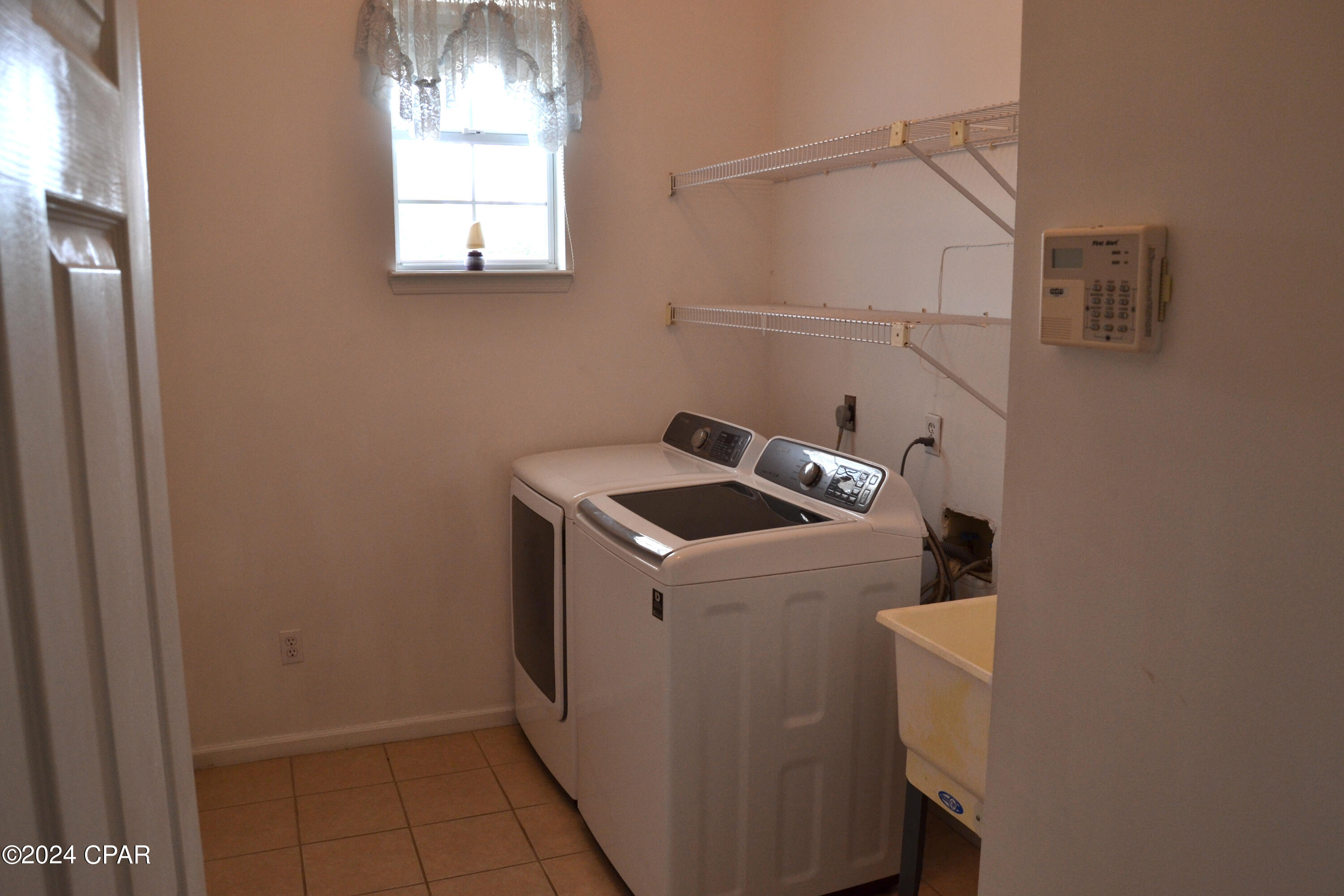 Colony Club - Residential