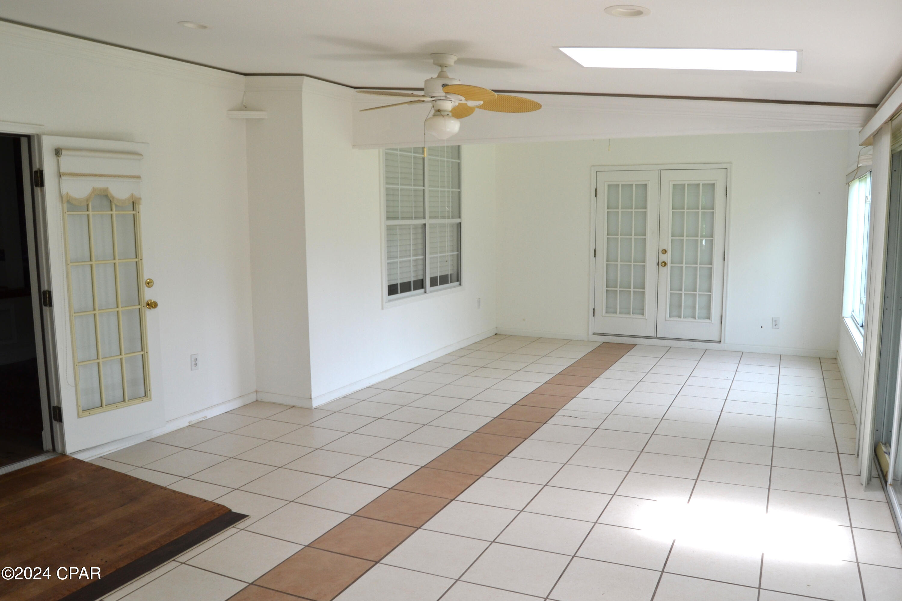 Colony Club - Residential