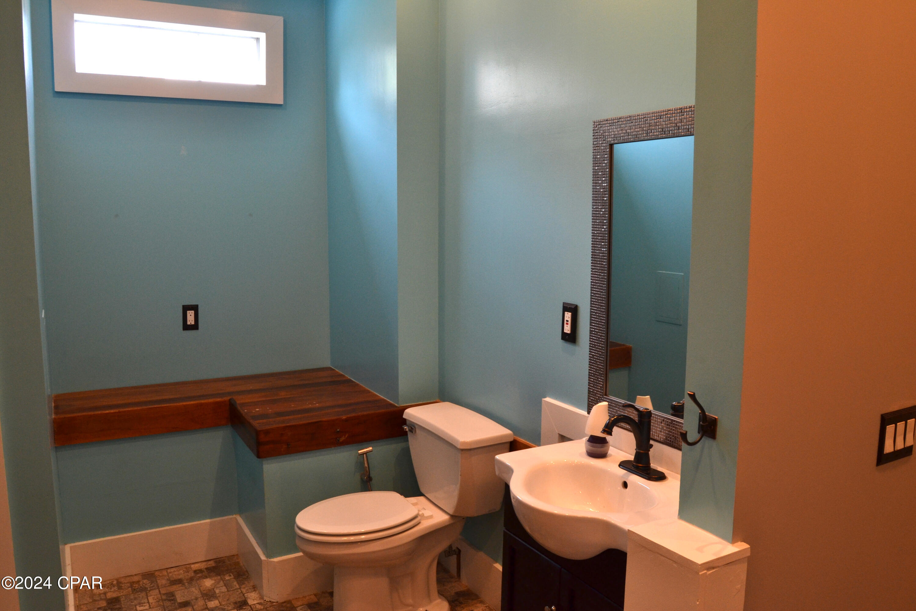 Colony Club - Residential