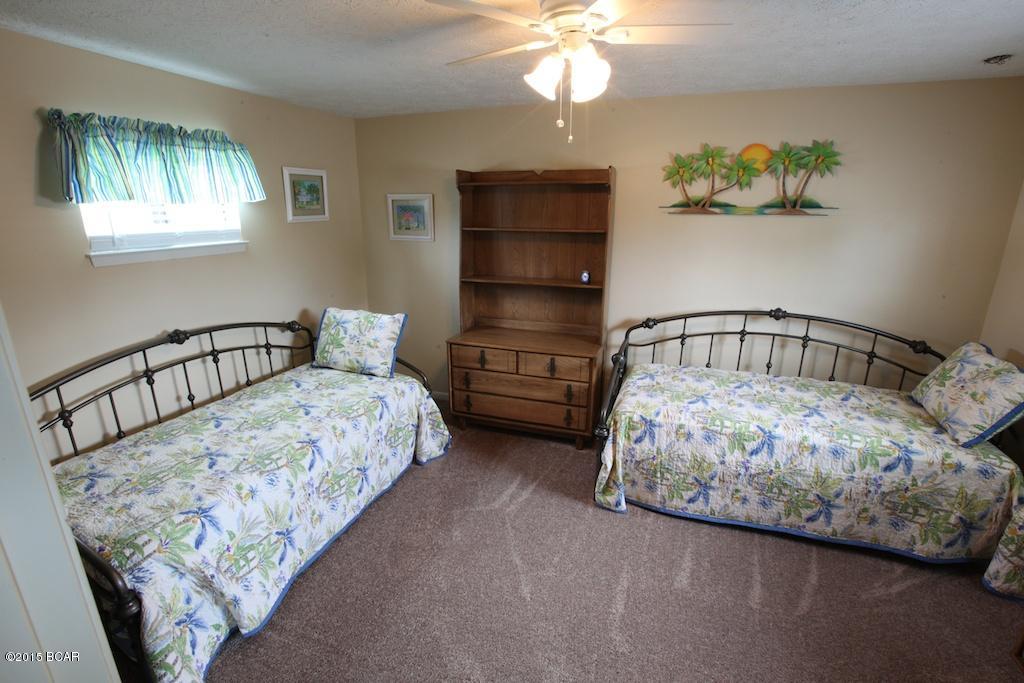 Bid-A-Wee Beach 1st - Residential Lease