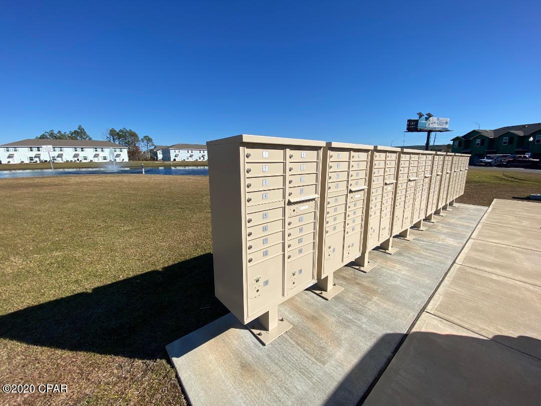 Hathaway Townhomes - Residential Lease