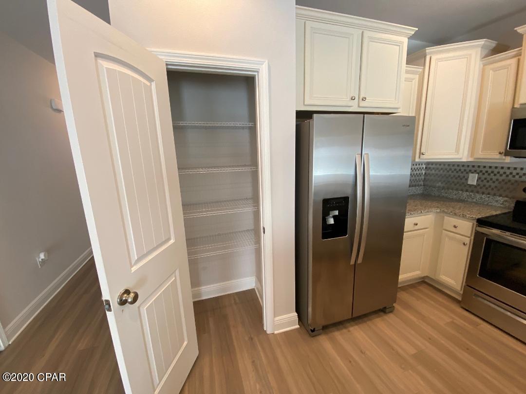 Hathaway Townhomes - Residential Lease