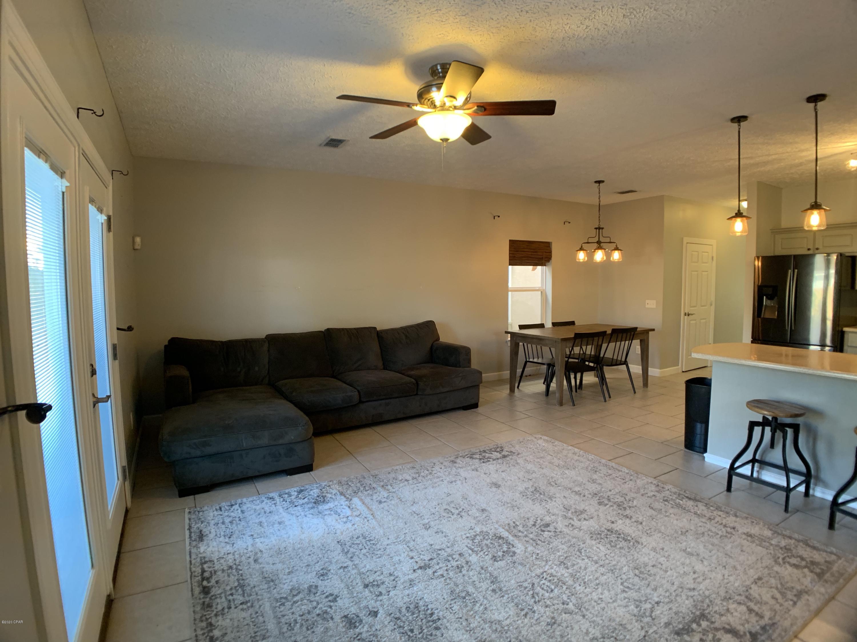 [No Recorded Subdiv] - Residential Lease