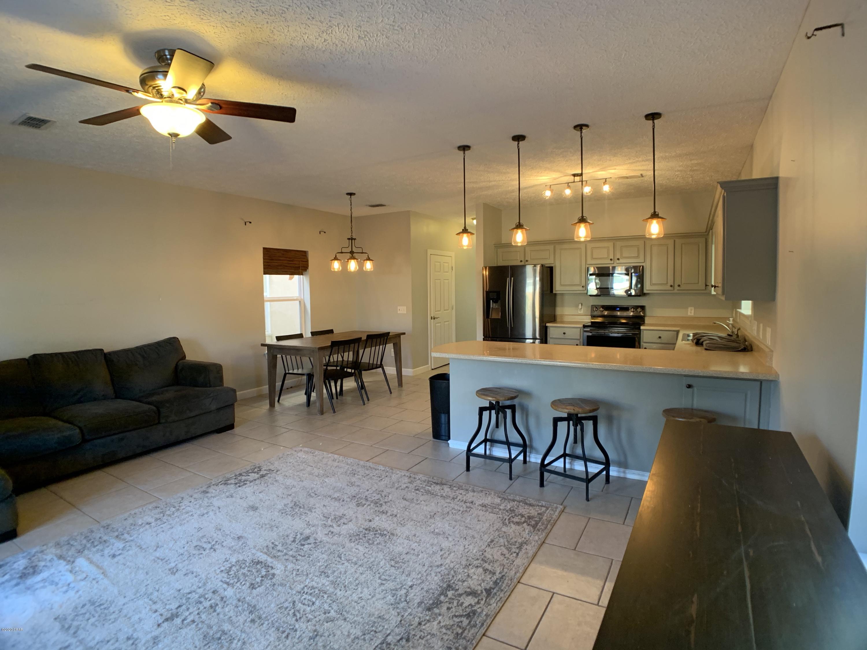 [No Recorded Subdiv] - Residential Lease