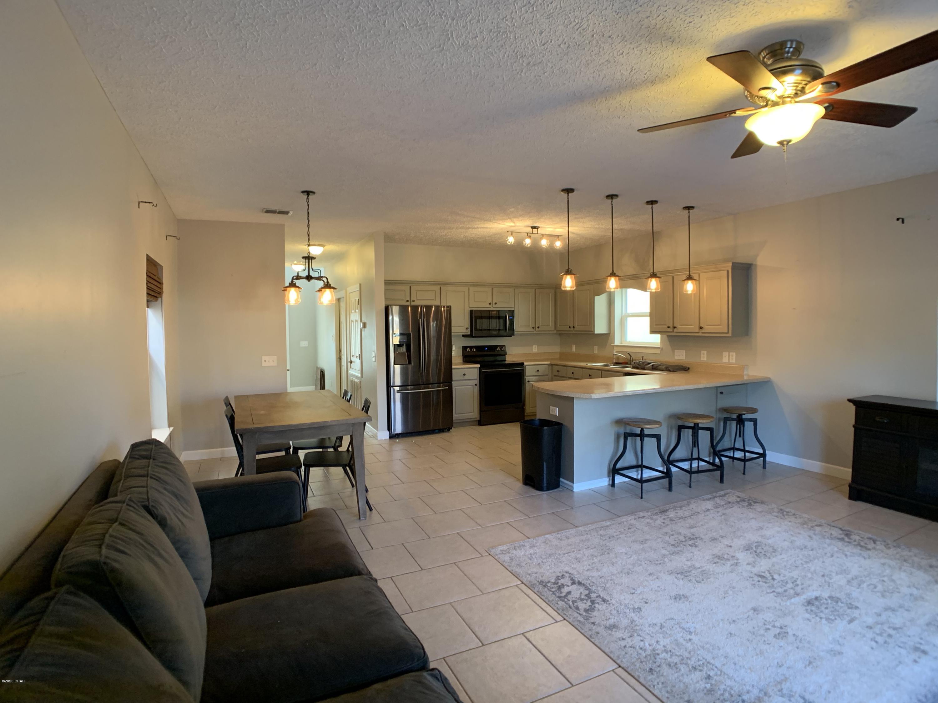 [No Recorded Subdiv] - Residential Lease