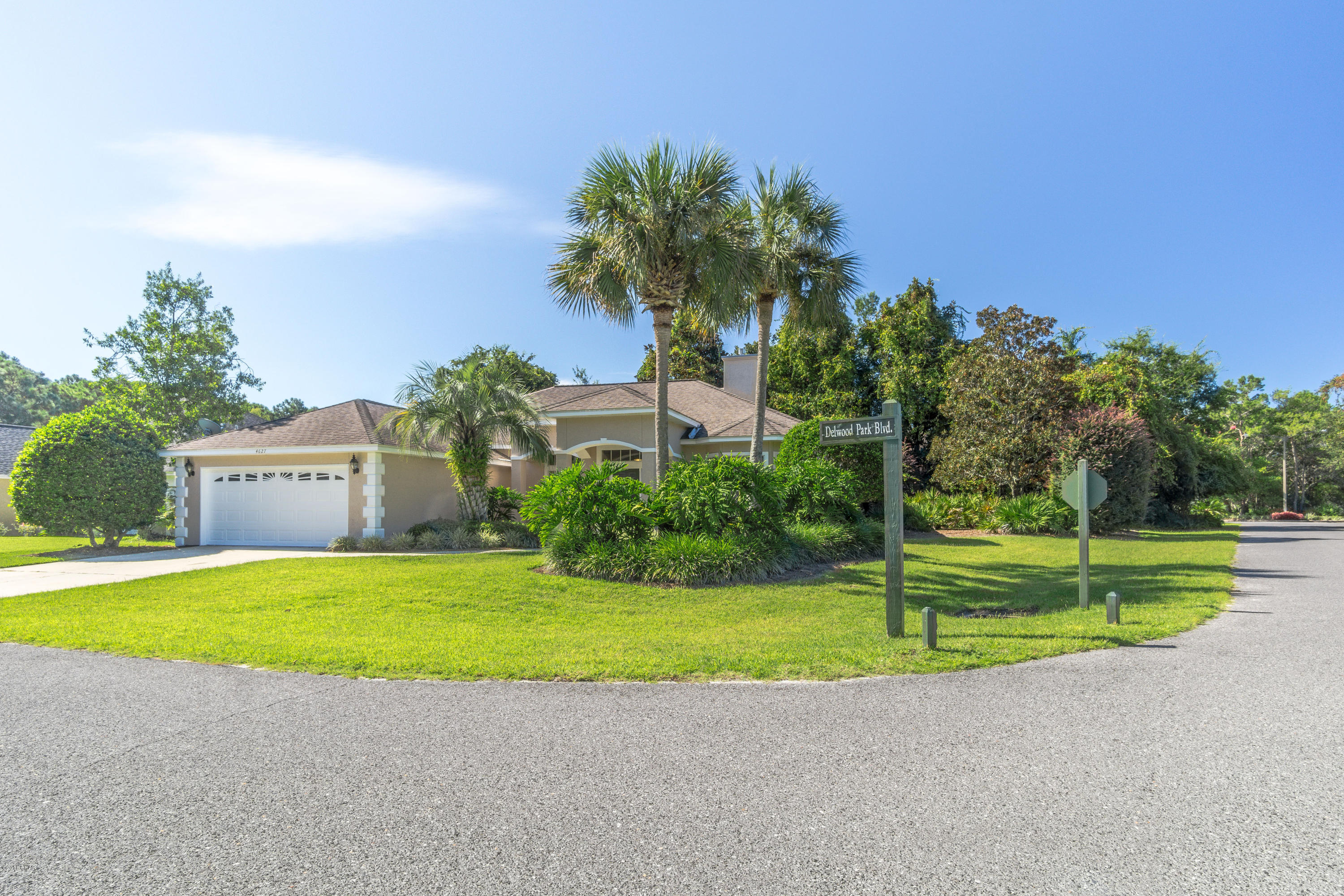 Delwood Point At The Preserve Phase I - Residential