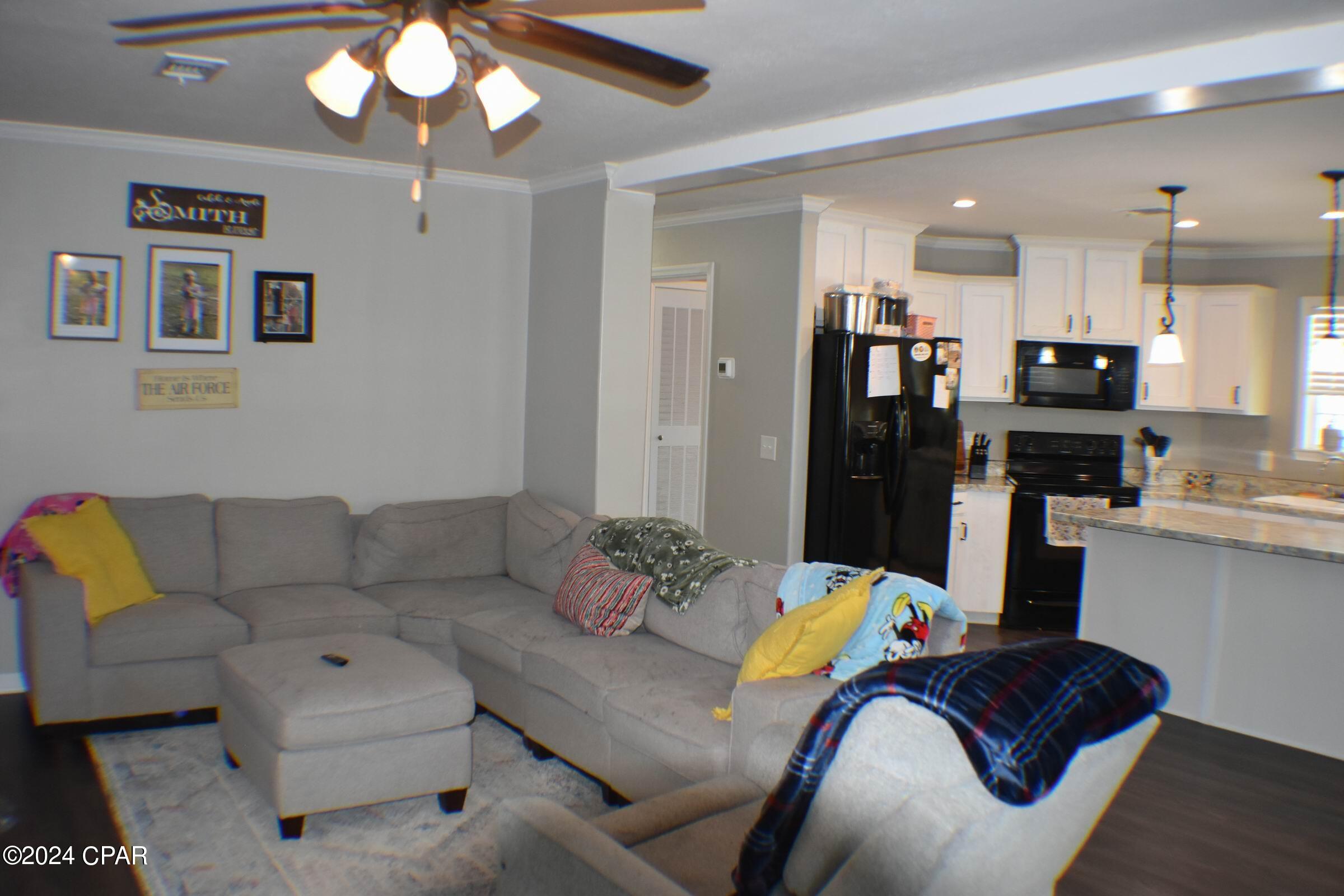 Sweetwater Village S Ph I - Residential