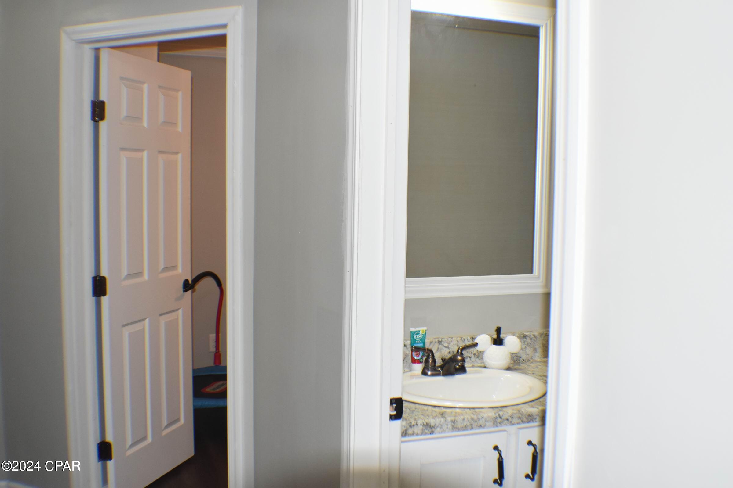 Sweetwater Village S Ph I - Residential