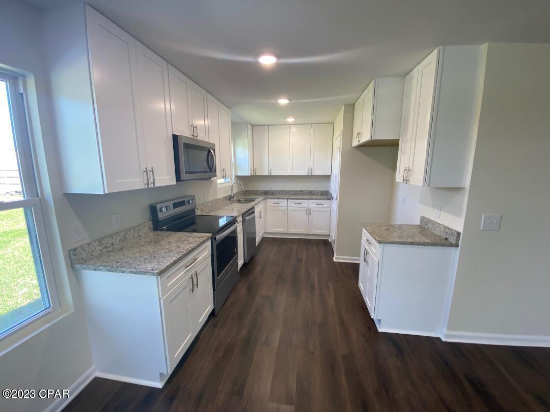 [No Recorded Subdiv] - Residential Lease